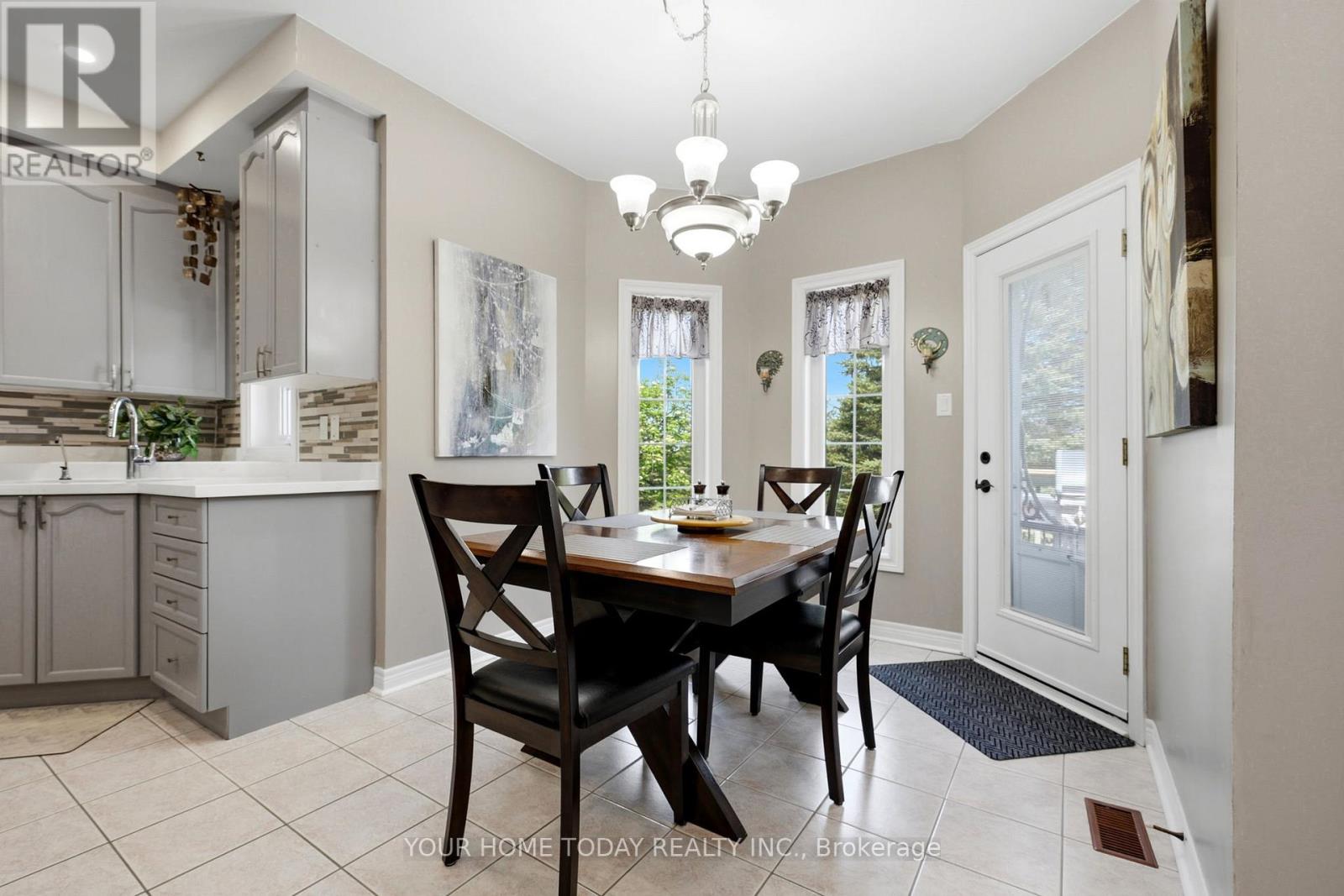 2 Trillium Terrace, Halton Hills (Rural Halton Hills), Ontario  L7J 2W8 - Photo 12 - W13208898