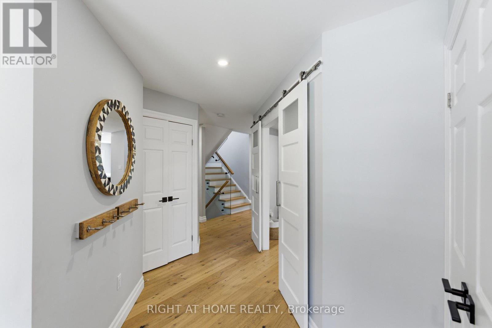 182 Mowat Crescent, Halton Hills (Georgetown), Ontario  L7G 6A4 - Photo 5 - W13209184