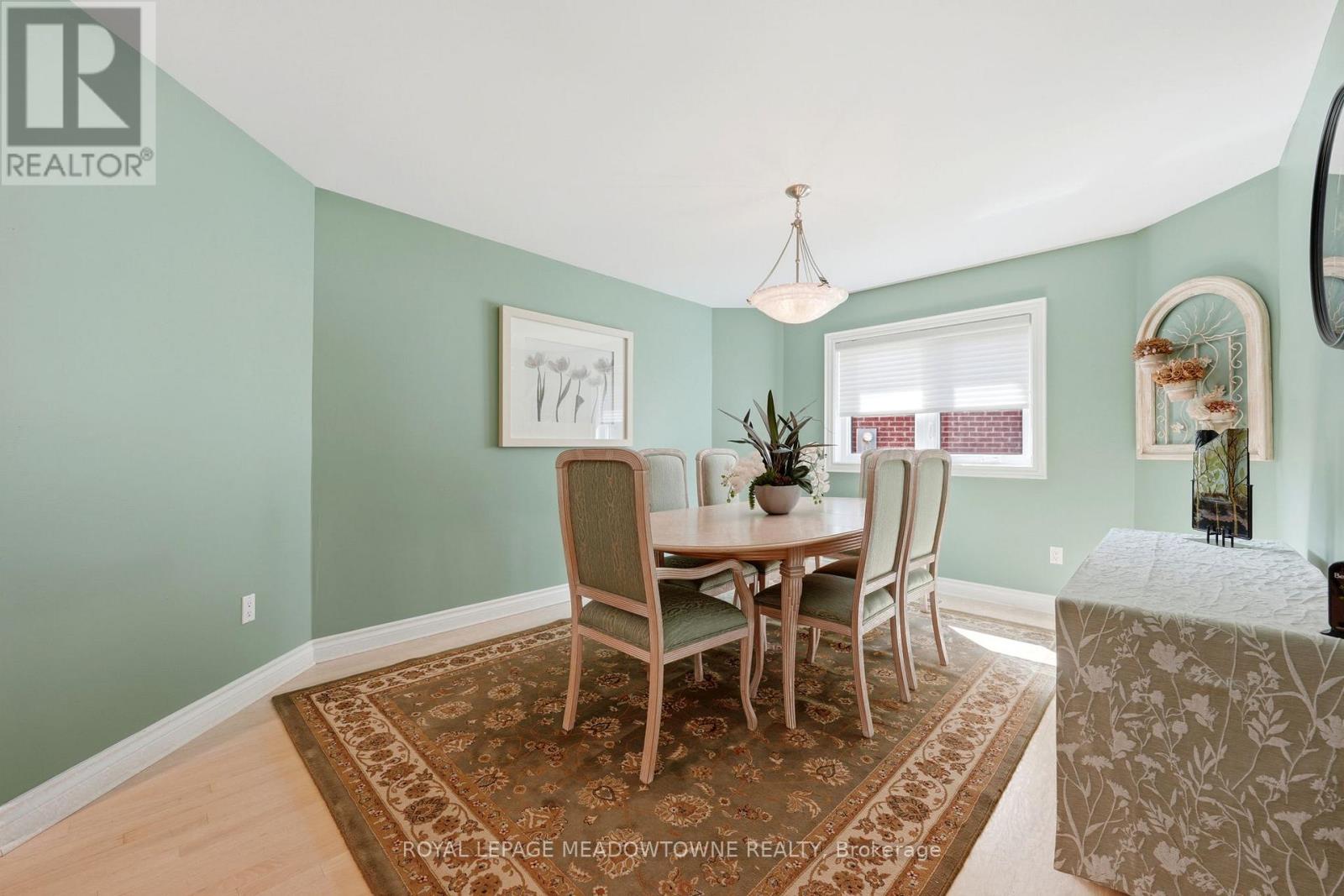 25 Gollop Crescent, Halton Hills (Georgetown), Ontario  L7G 5P1 - Photo 10 - W13213280