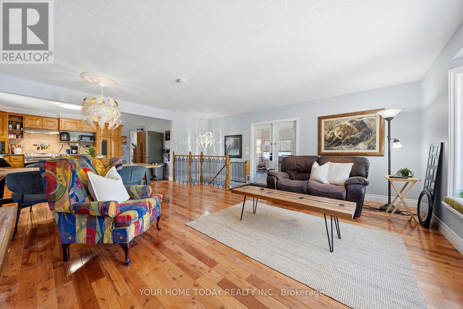 70 Maple Avenue, Halton Hills (Georgetown), Ontario  L7G 1X7 - Photo 16 - W13213998
