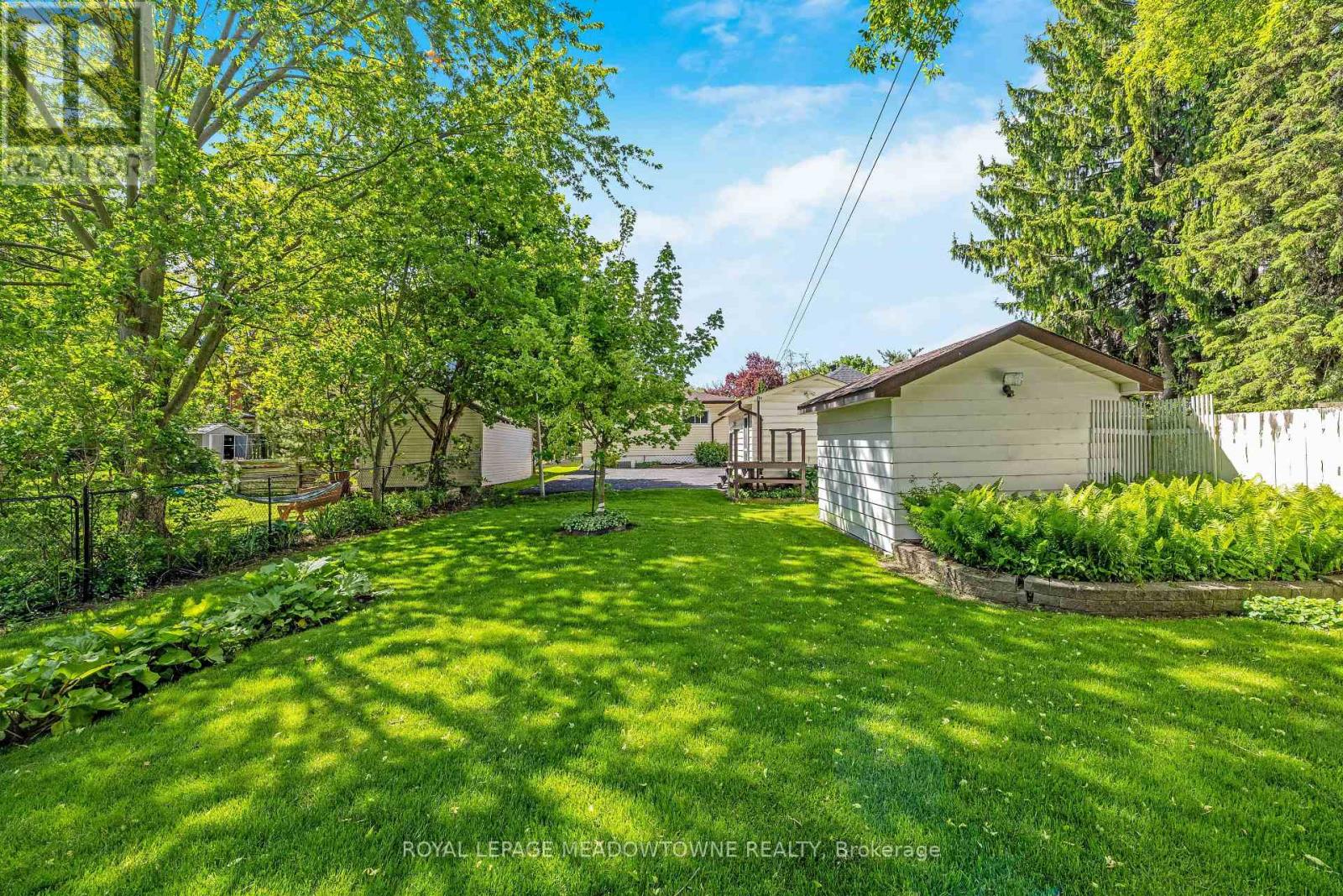 101 King Street, Halton Hills (Georgetown), Ontario  L7G 2G8 - Photo 33 - W13214508