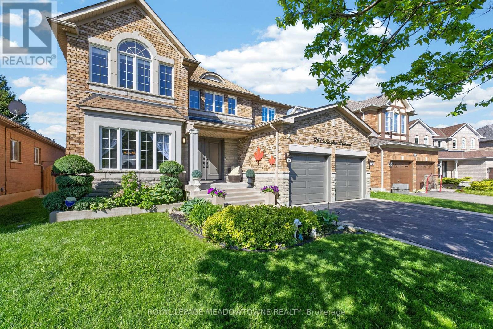 26 Callaghan Crescent, Halton Hills (Georgetown), Ontario  L7G 6A6 - Photo 3 - W13216340