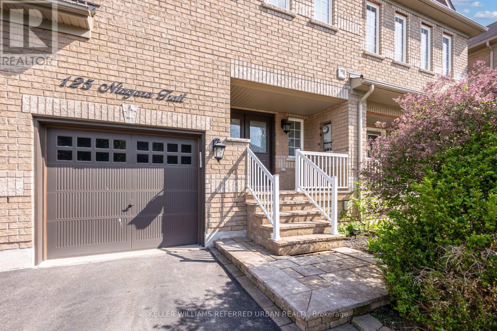 125 Niagara Trail, Halton Hills (Georgetown), Ontario  L7G 0A6 - Photo 1 - W13217694