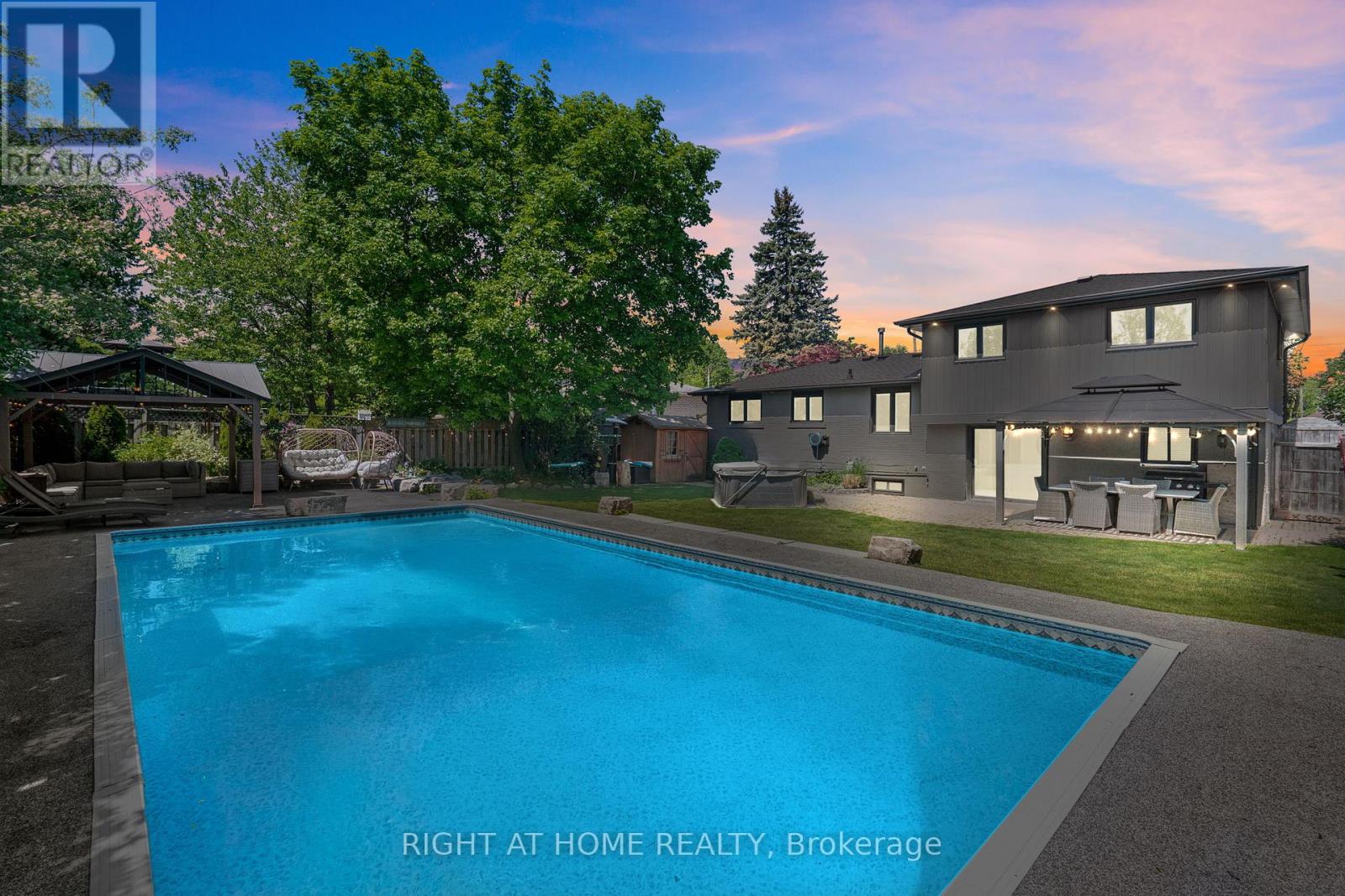 45 Irwin Crescent, Halton Hills (Georgetown), Ontario  L7G 1E7 - Photo 40 - W13220022