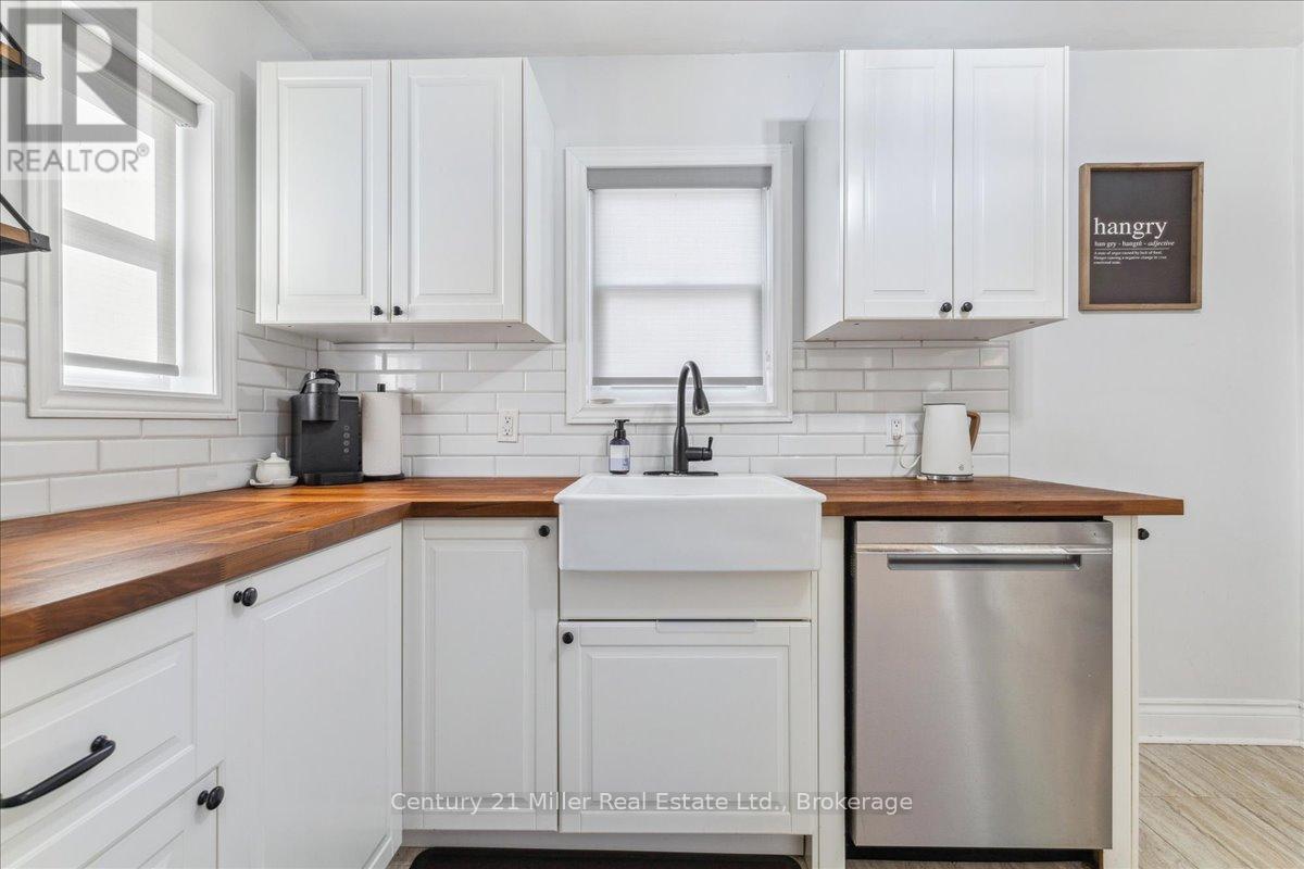 281 Peel Street, Halton Hills (Ac Acton), Ontario  L7J 1M7 - Photo 14 - W13221168