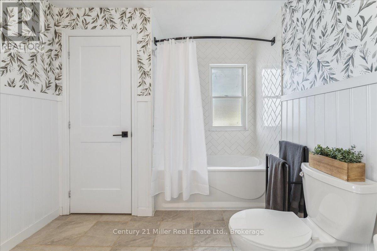 281 Peel Street, Halton Hills (Ac Acton), Ontario  L7J 1M7 - Photo 17 - W13221168