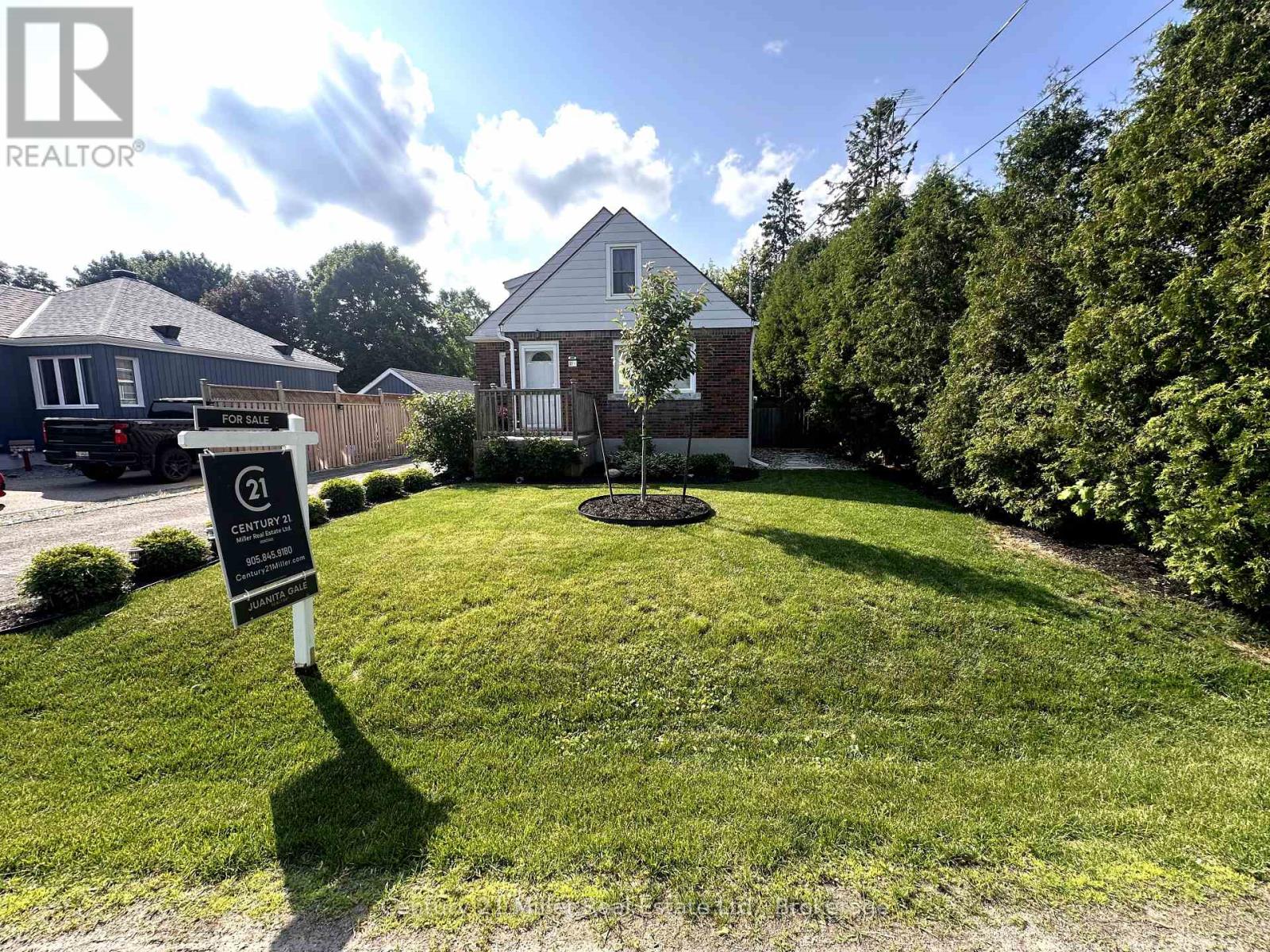 281 Peel Street, Halton Hills (Ac Acton), Ontario  L7J 1M7 - Photo 2 - W13221168
