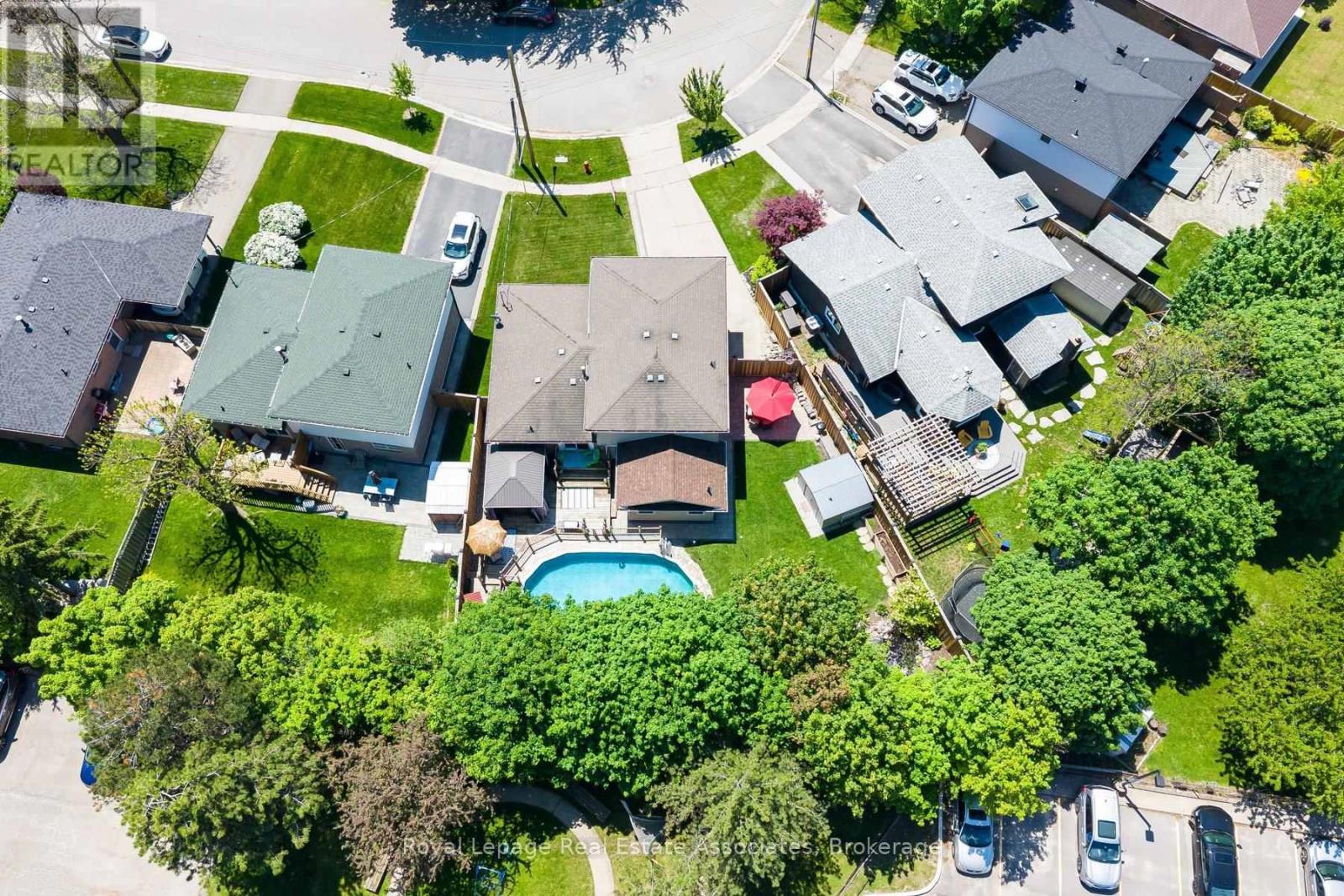 26 Marilyn Crescent, Halton Hills (Georgetown), Ontario  L7G 1K4 - Photo 45 - W13221248
