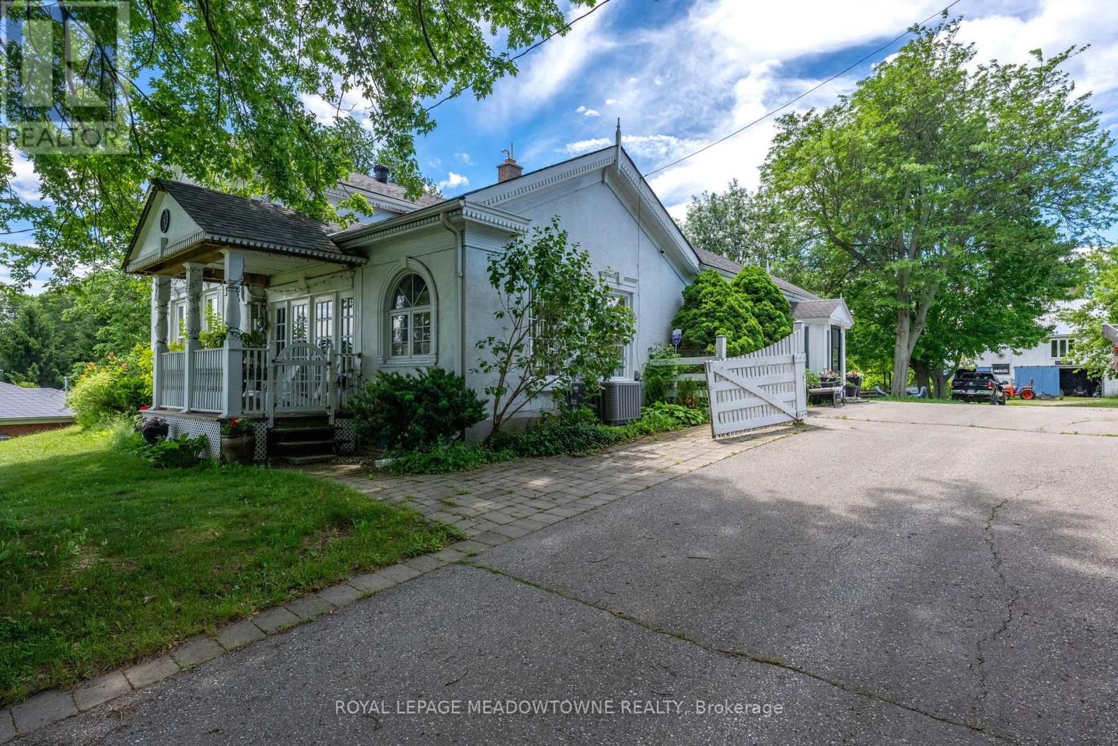 152 Confederation Street, Halton Hills (Glen Williams), Ontario  L7G 4S8 - Photo 7 - W13222794