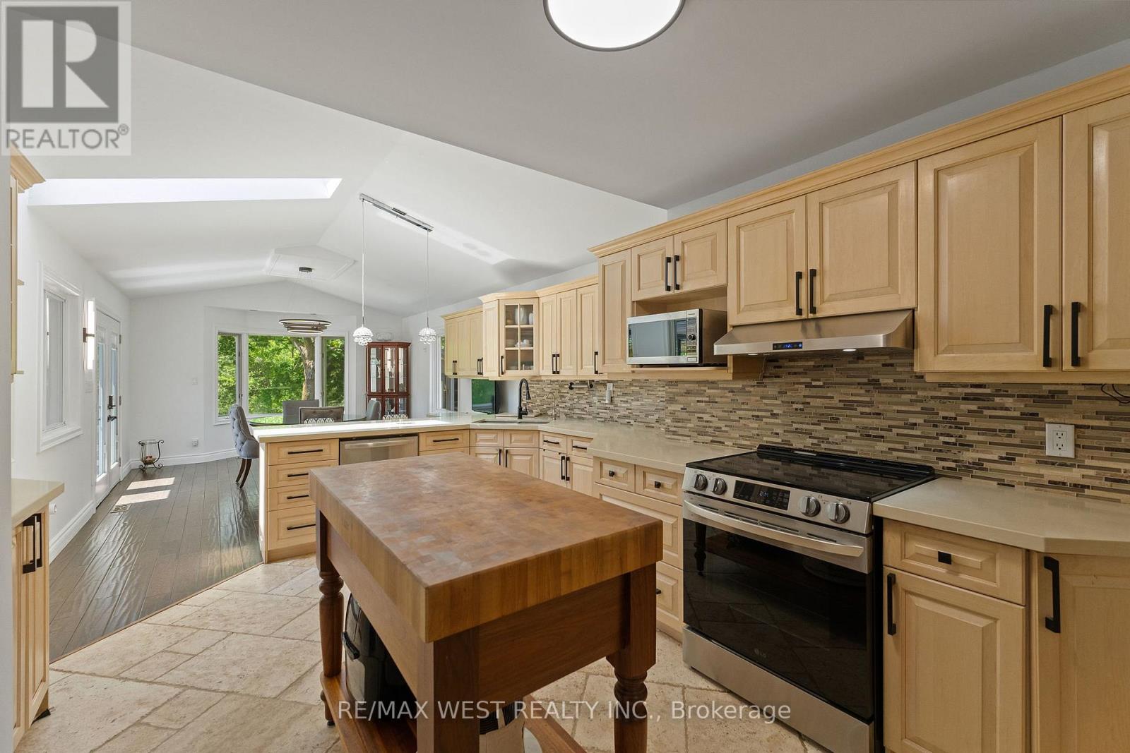 16731 Leslie Hill Road, Halton Hills (Rural Halton Hills), Ontario  L0P 1N0 - Photo 11 - W13225298
