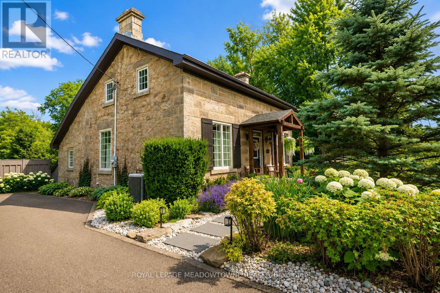 10761 Guelph Line, Milton (Brookville/haltonville), Ontario  L0P 1B0 - Photo 2 - W13227352