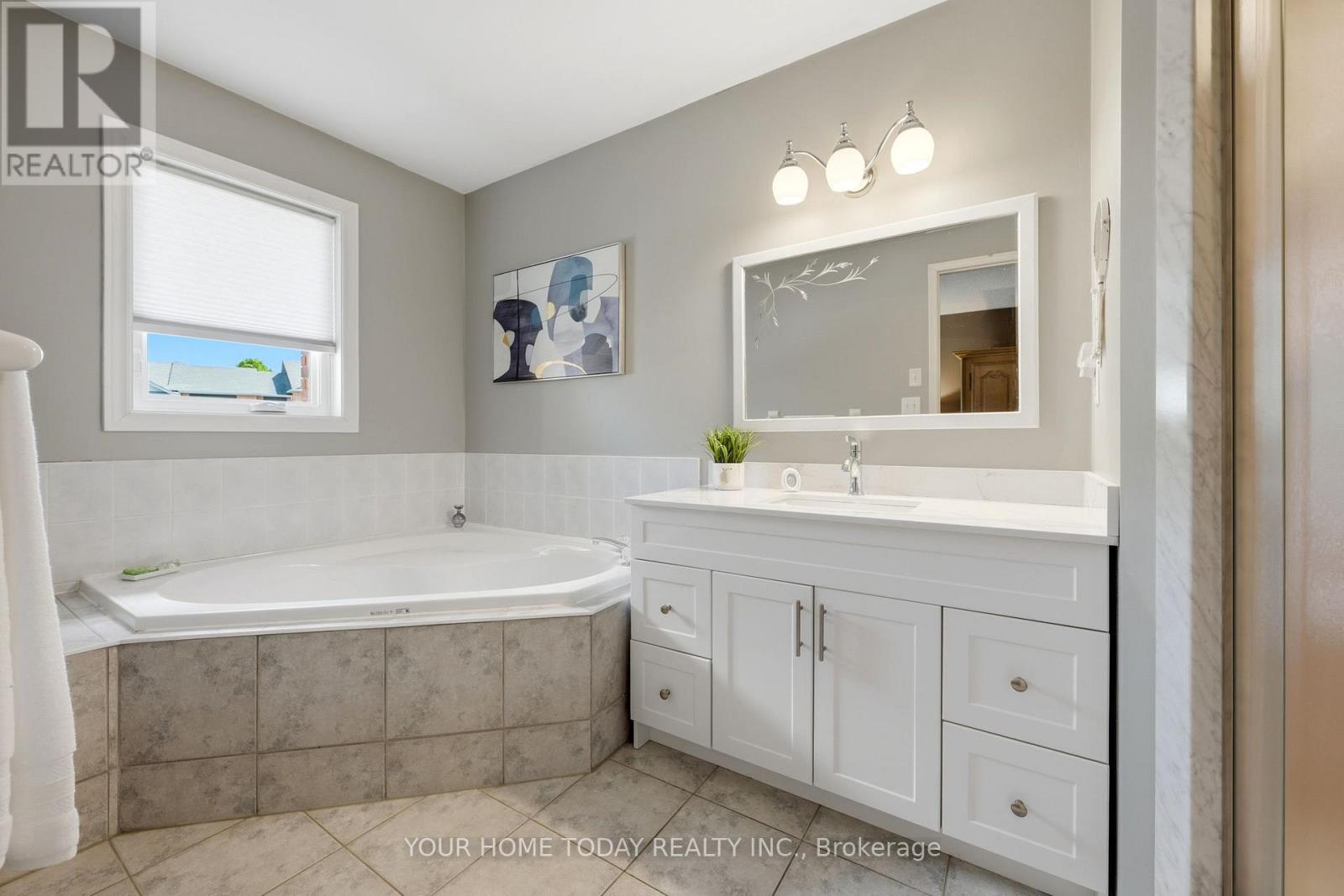 6 Grey Owl Run, Halton Hills (Georgetown), Ontario  L7G 5Z7 - Photo 23 - W13228522