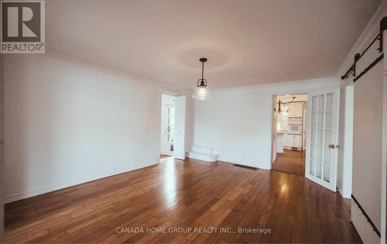 30 Main Street N, Milton (Campbellville), Ontario  L0P 1B0 - Photo 13 - W13232308