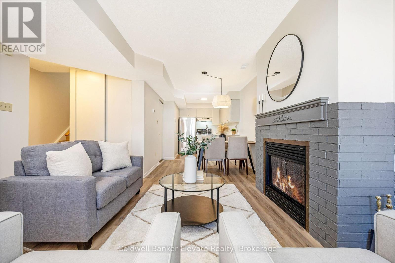 50a Wylie Circle, Halton Hills (Georgetown), Ontario  L7G 5L9 - Photo 6 - W13235606