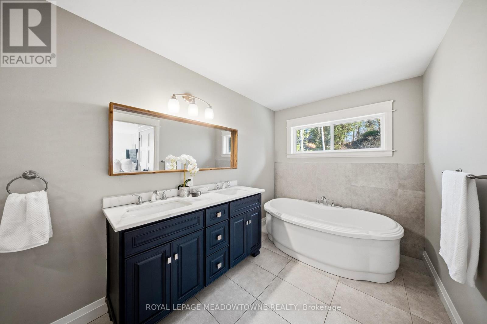 254 Main Street S, Halton Hills (Georgetown), Ontario  L7G 4S5 - Photo 23 - W13238624