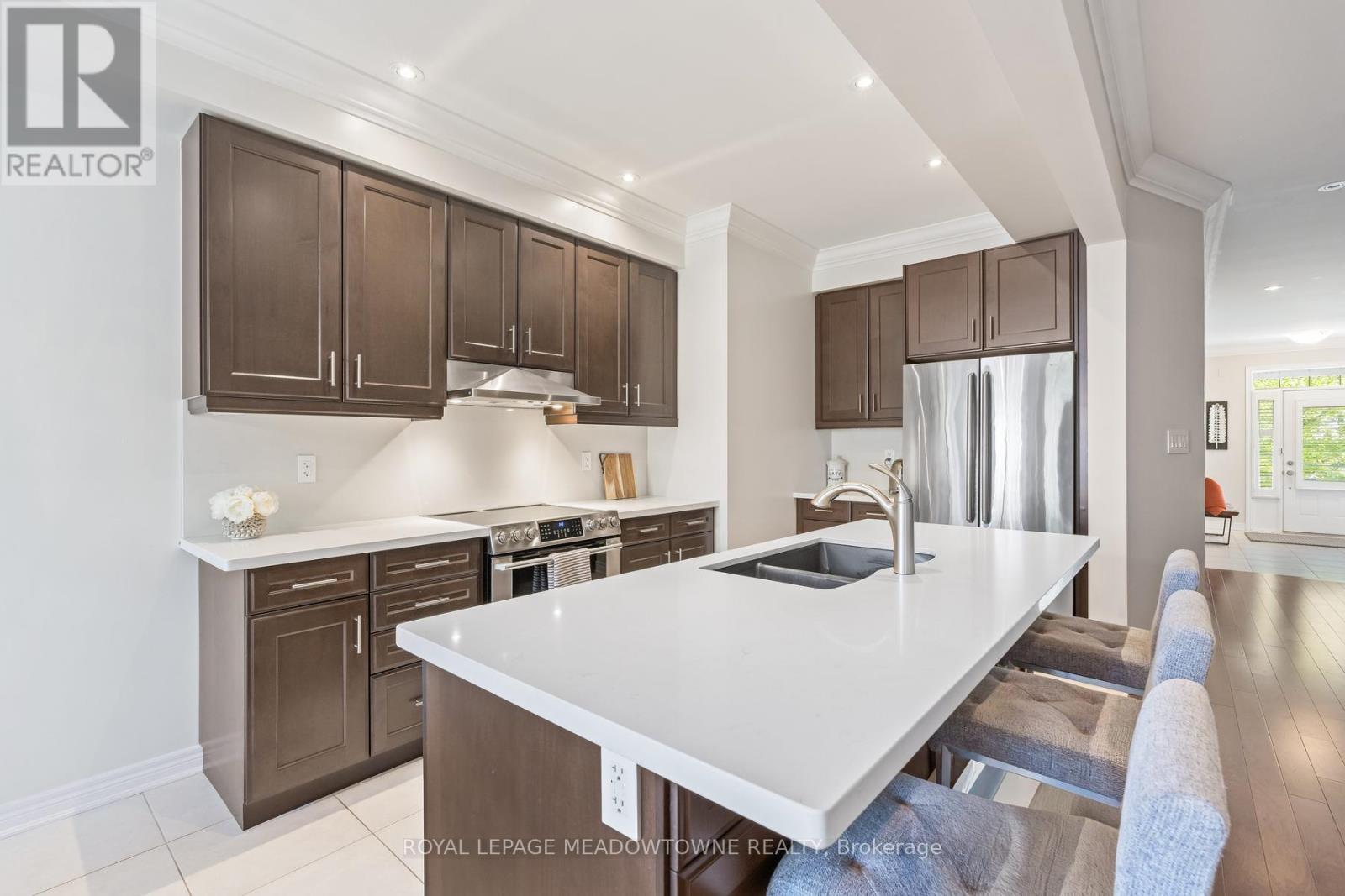 45 Rain Forest Lane, Halton Hills (Georgetown), Ontario  L7G 0L8 - Photo 10 - W13239172