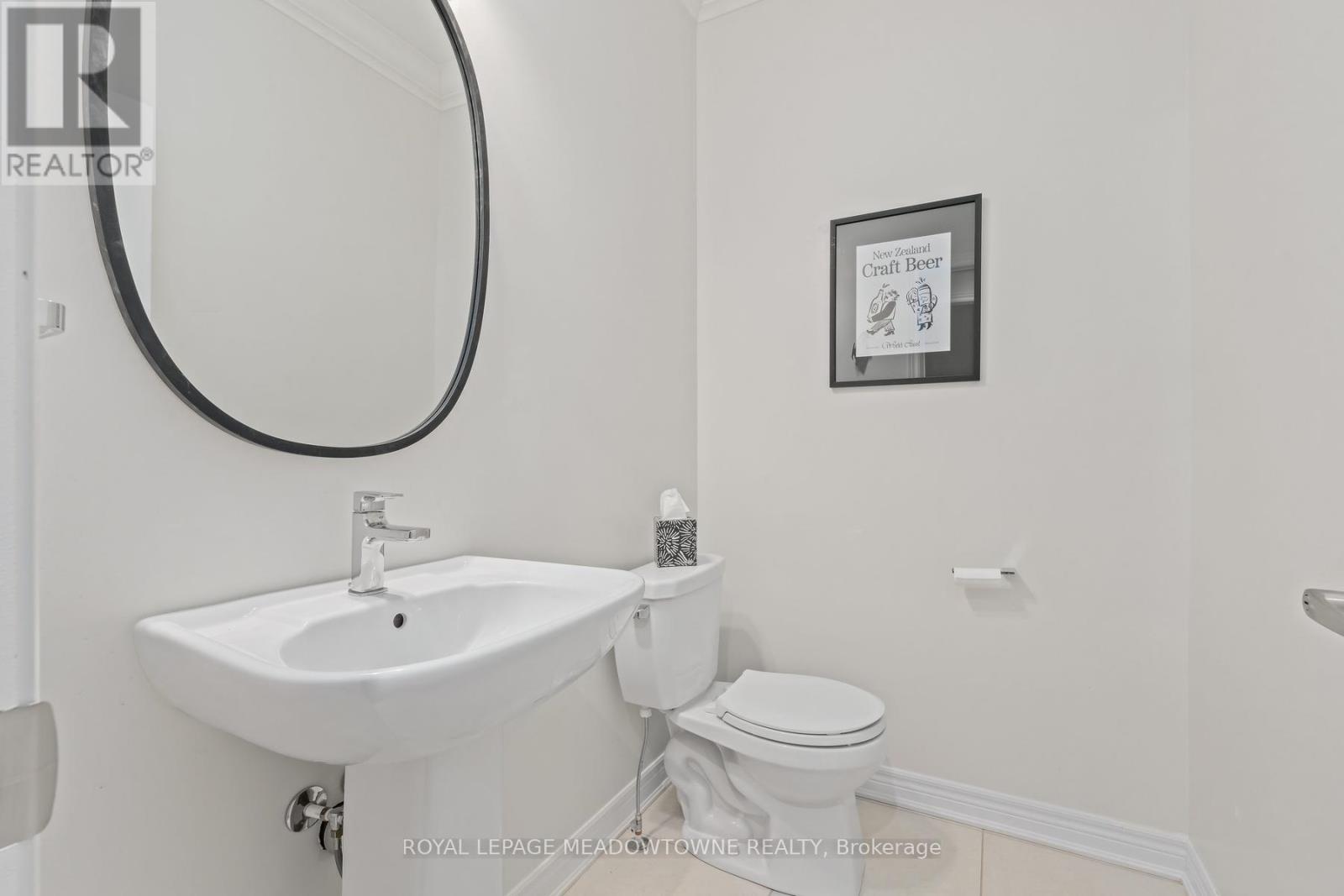 45 Rain Forest Lane, Halton Hills (Georgetown), Ontario  L7G 0L8 - Photo 18 - W13239172