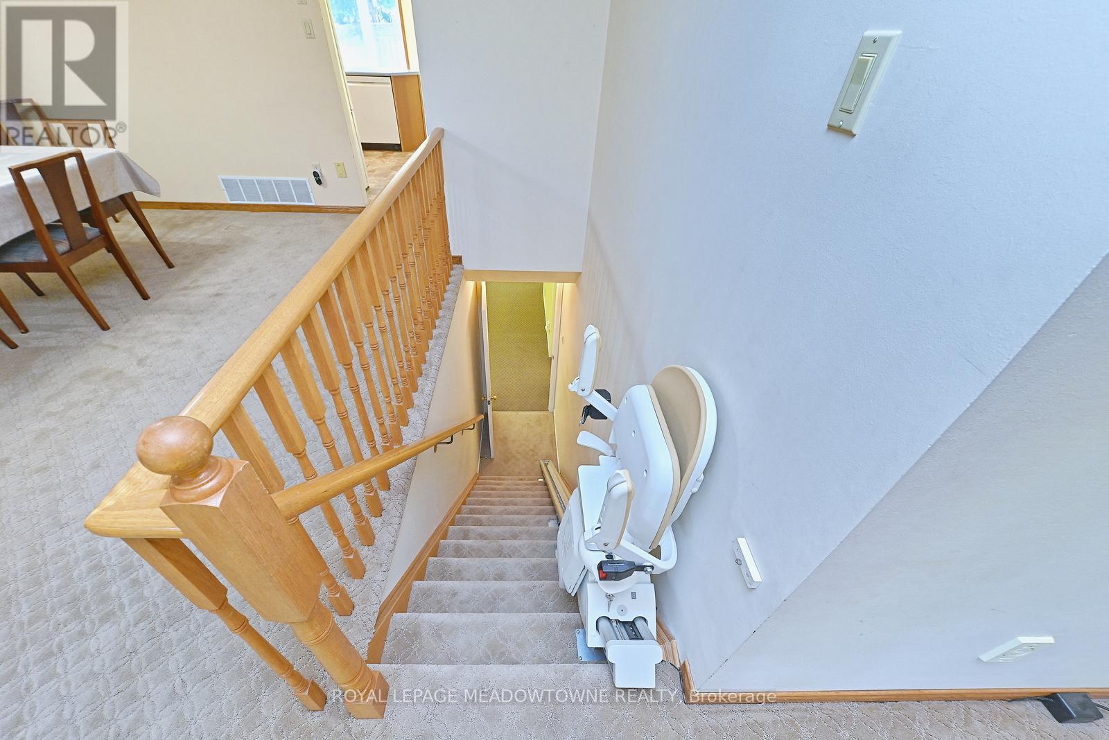 16 Harrop Avenue, Halton Hills (Georgetown), Ontario  L7G 5R2 - Photo 29 - W13240292