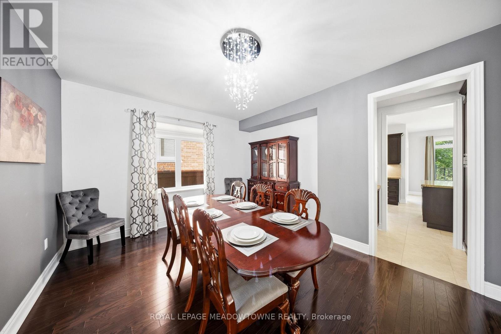 298 Eaton Street, Halton Hills (Georgetown), Ontario  L7G 6N7 - Photo 12 - W13241176