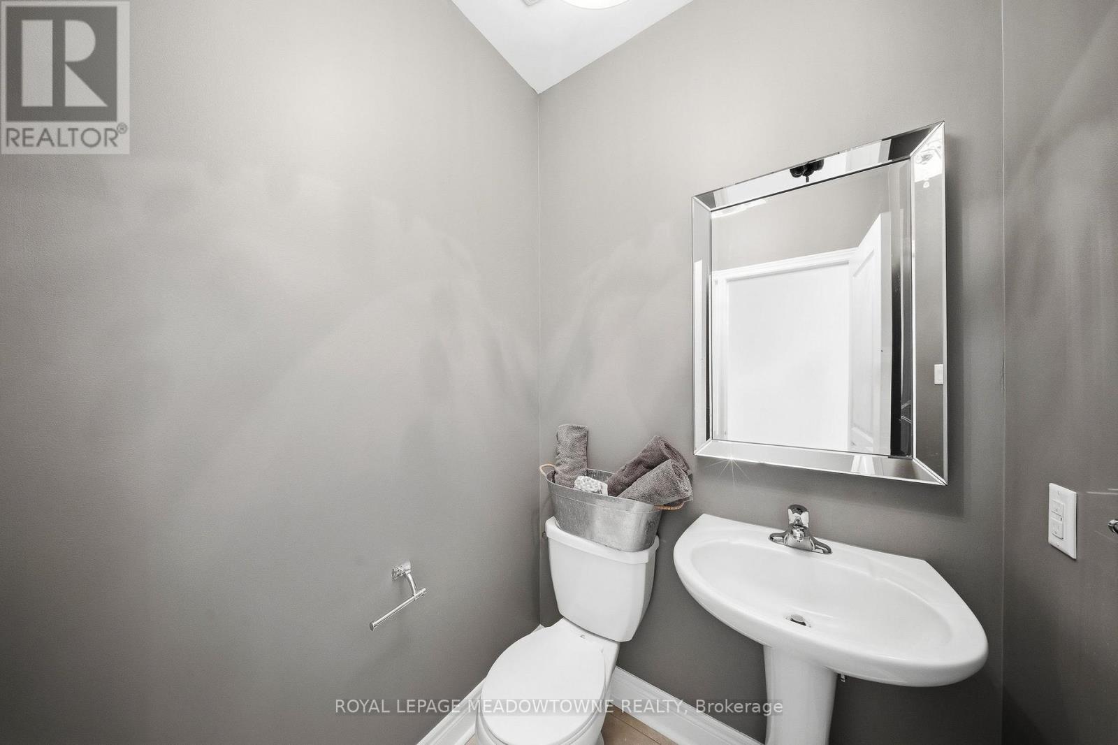 298 Eaton Street, Halton Hills (Georgetown), Ontario  L7G 6N7 - Photo 23 - W13241176