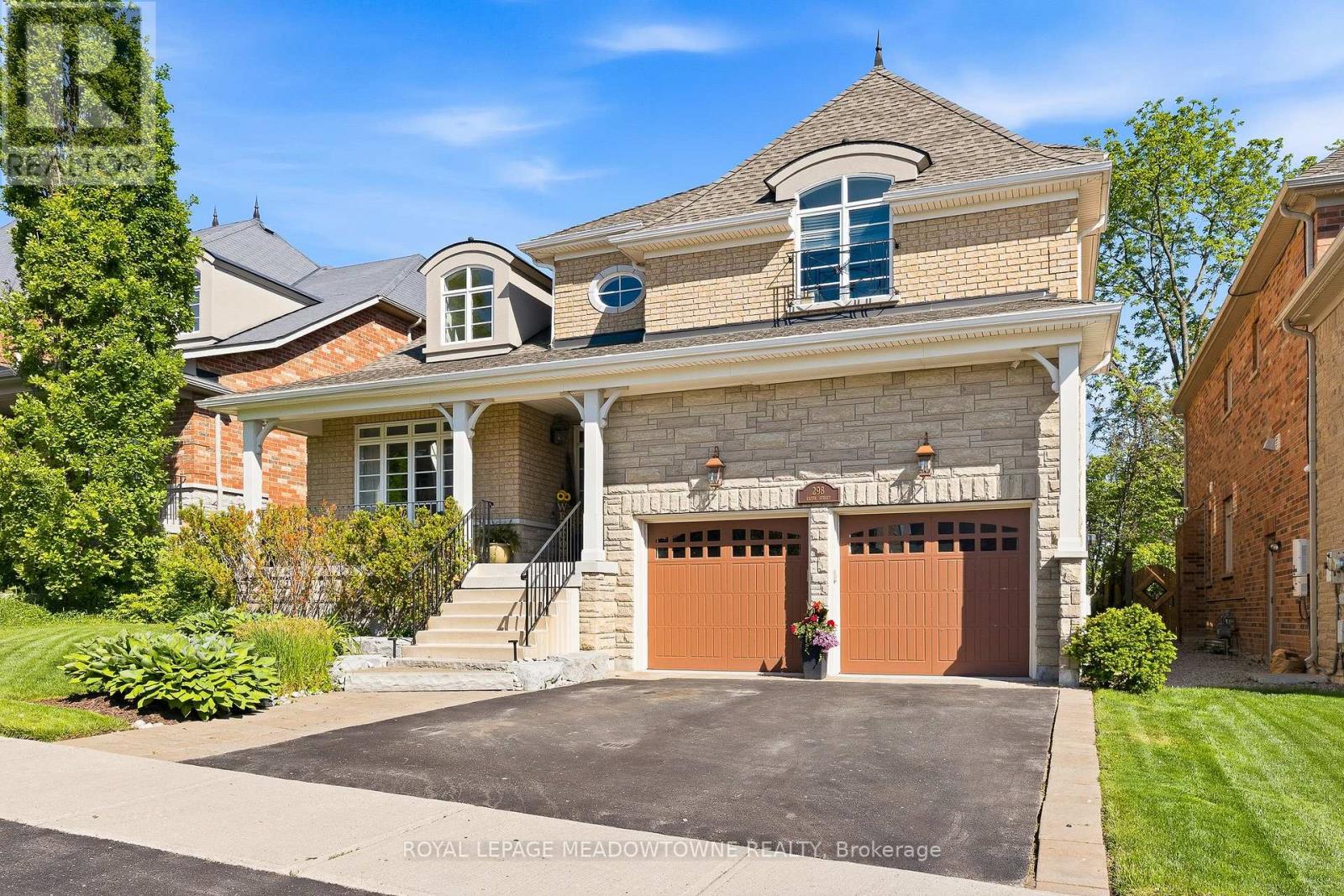 298 Eaton Street, Halton Hills (Georgetown), Ontario  L7G 6N7 - Photo 3 - W13241176