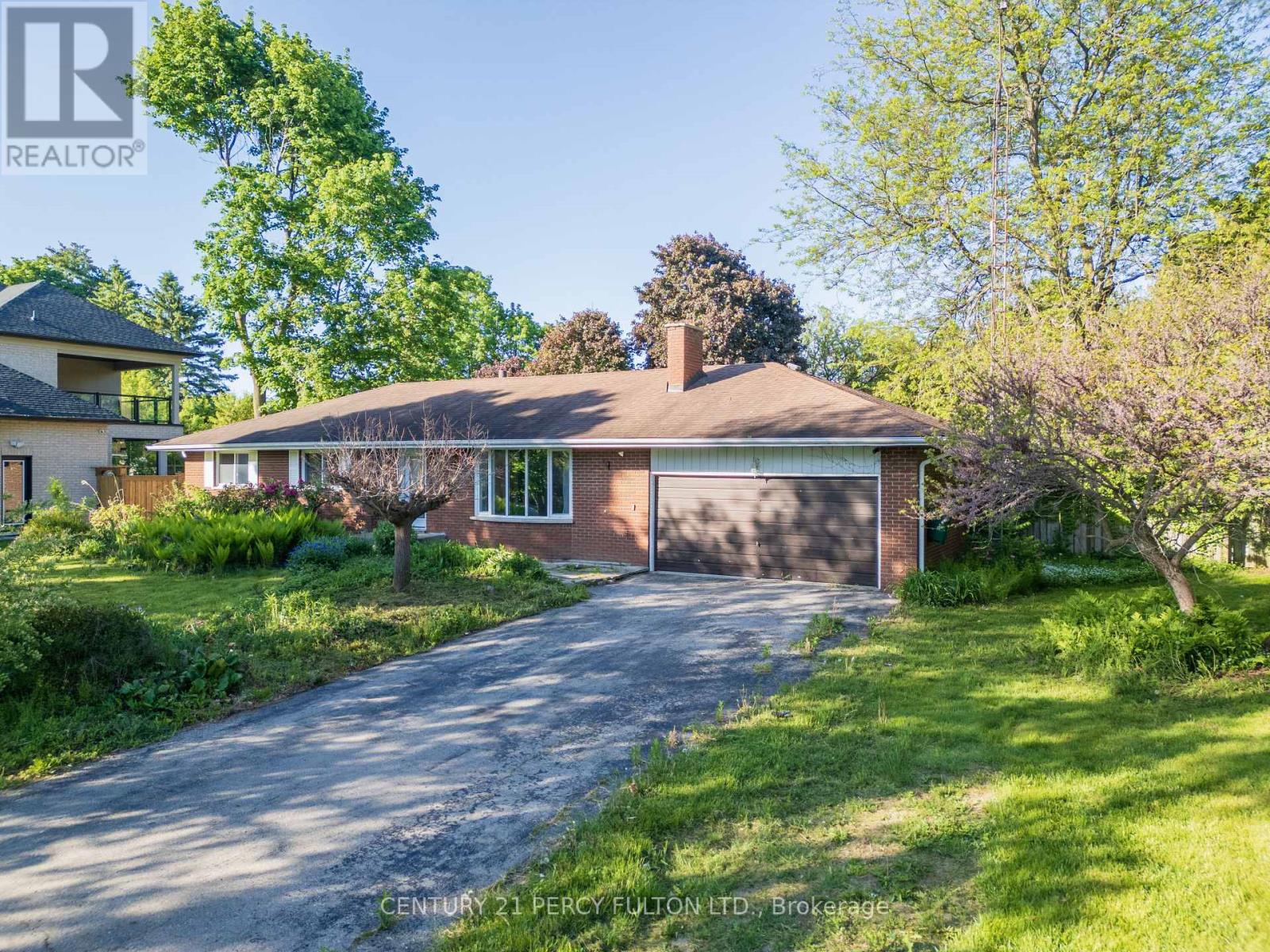 10208 Tenth Line, Halton Hills (Georgetown), Ontario  L0P 1K0 - Photo 49 - W13245468