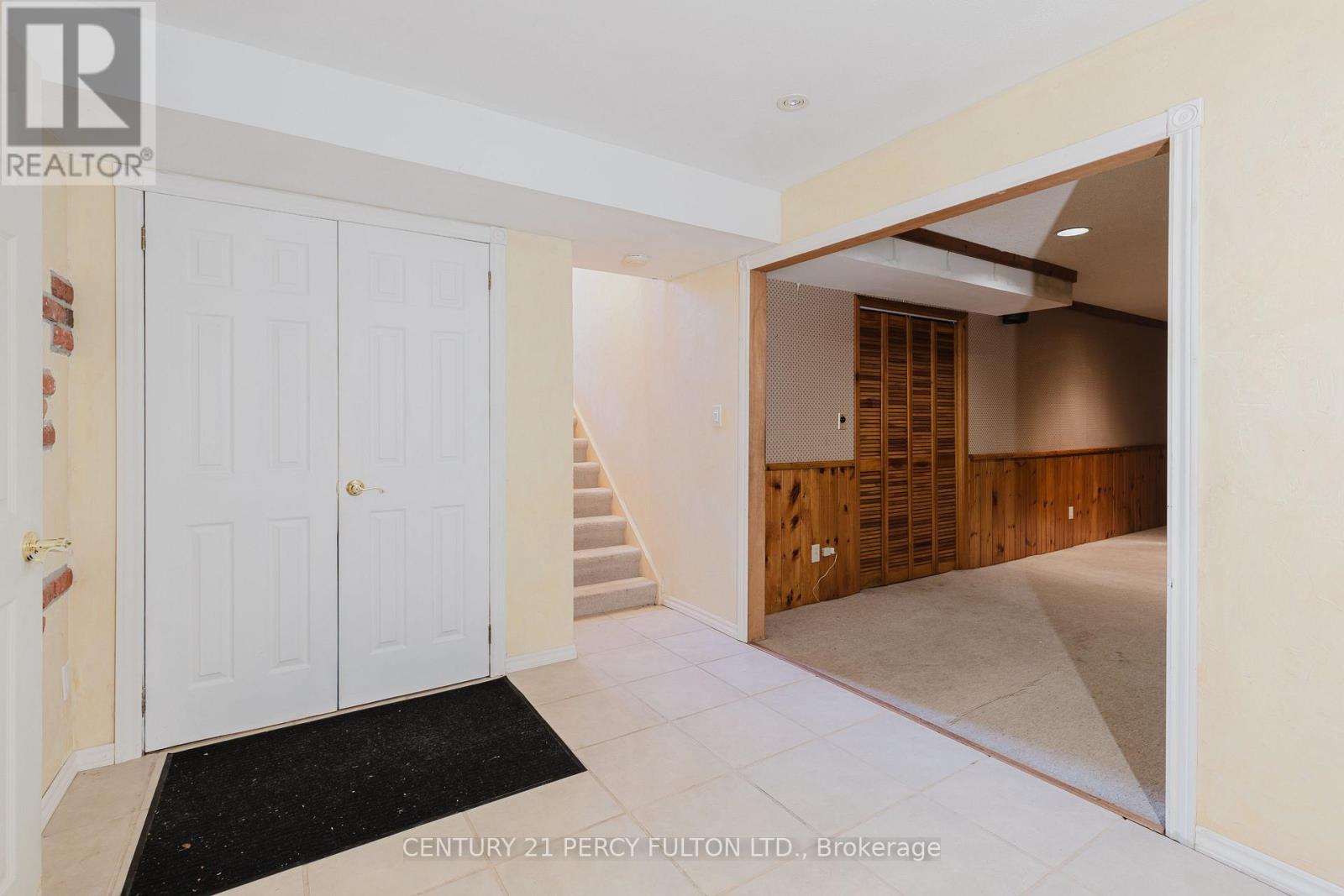 10208 Tenth Line, Halton Hills (Georgetown), Ontario  L0P 1K0 - Photo 21 - W13250090