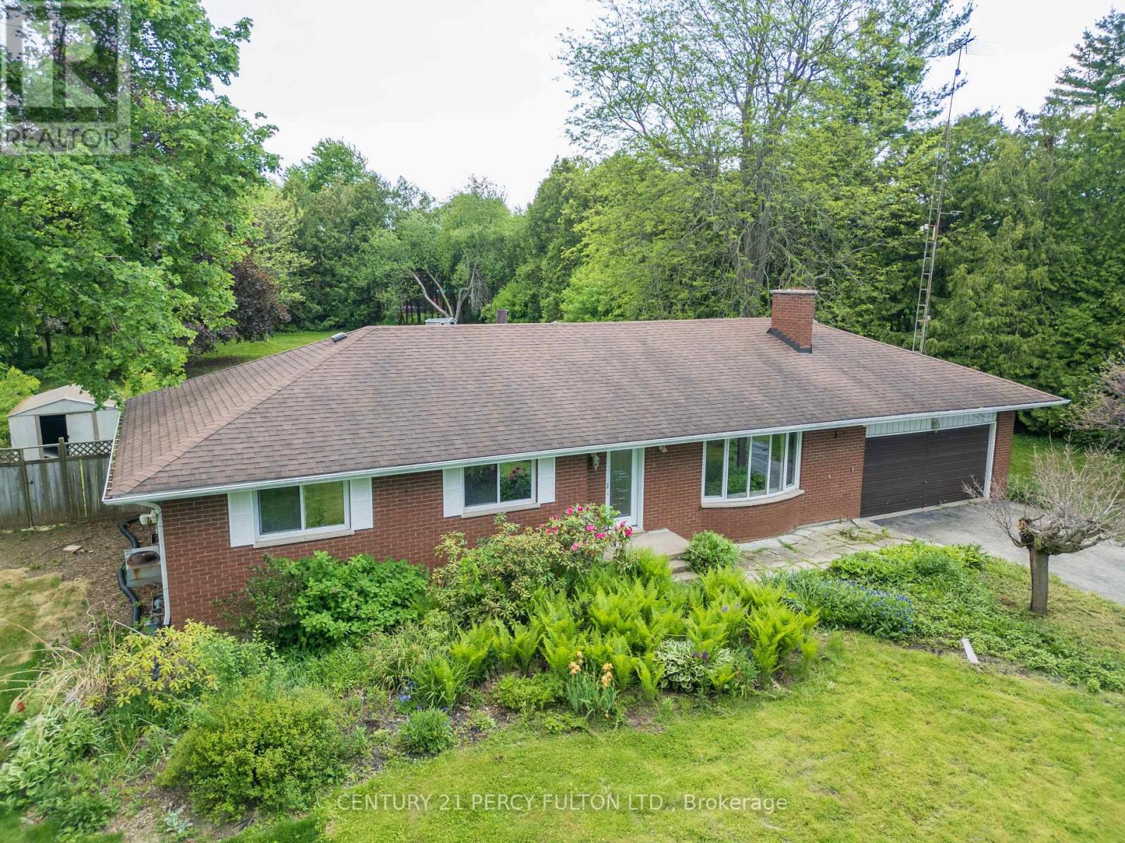 10208 Tenth Line, Halton Hills (Georgetown), Ontario  L0P 1K0 - Photo 48 - W13250090