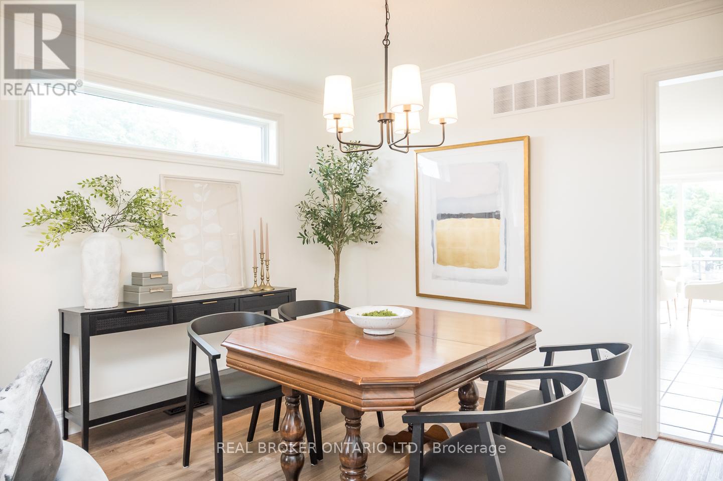 12 Kingsley Road, Halton Hills (Ac Acton), Ontario  L7J 2Z5 - Photo 9 - W13410042