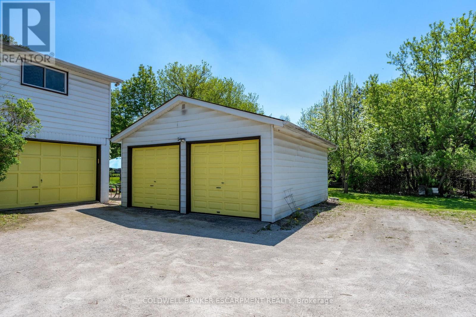 76 Main Street N, Halton Hills (Ac Acton), Ontario  L7J 1W2 - Photo 6 - W13410234