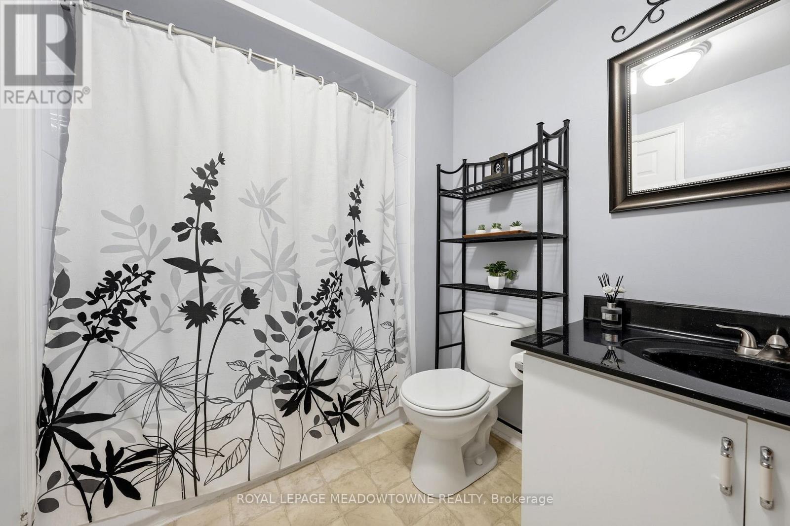18 Mckinnon Avenue, Halton Hills (Georgetown), Ontario  L7G 5H5 - Photo 20 - W13418472