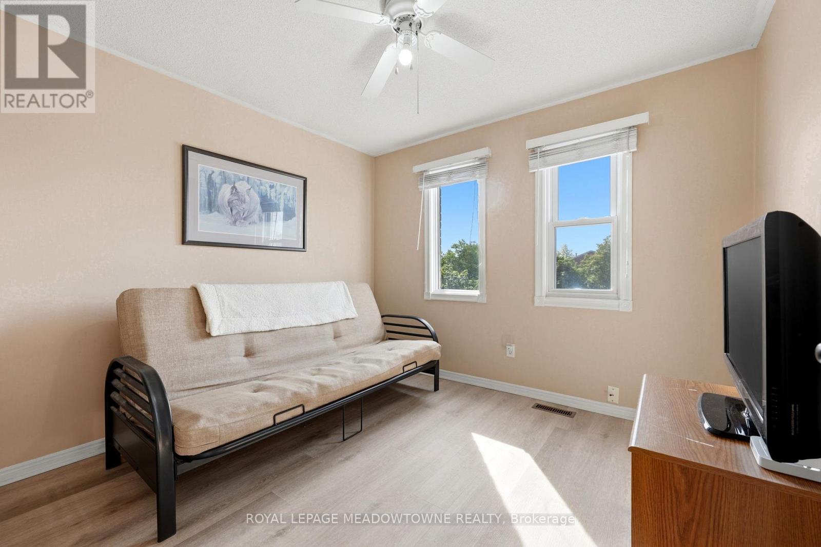 18 Mckinnon Avenue, Halton Hills (Georgetown), Ontario  L7G 5H5 - Photo 24 - W13418472