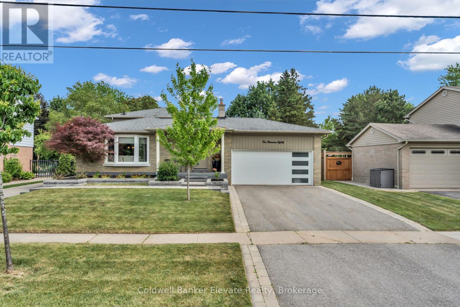 180 Rexway Drive, Halton Hills (Georgetown), Ontario  L7G 1S3 - Photo 1 - W13418738