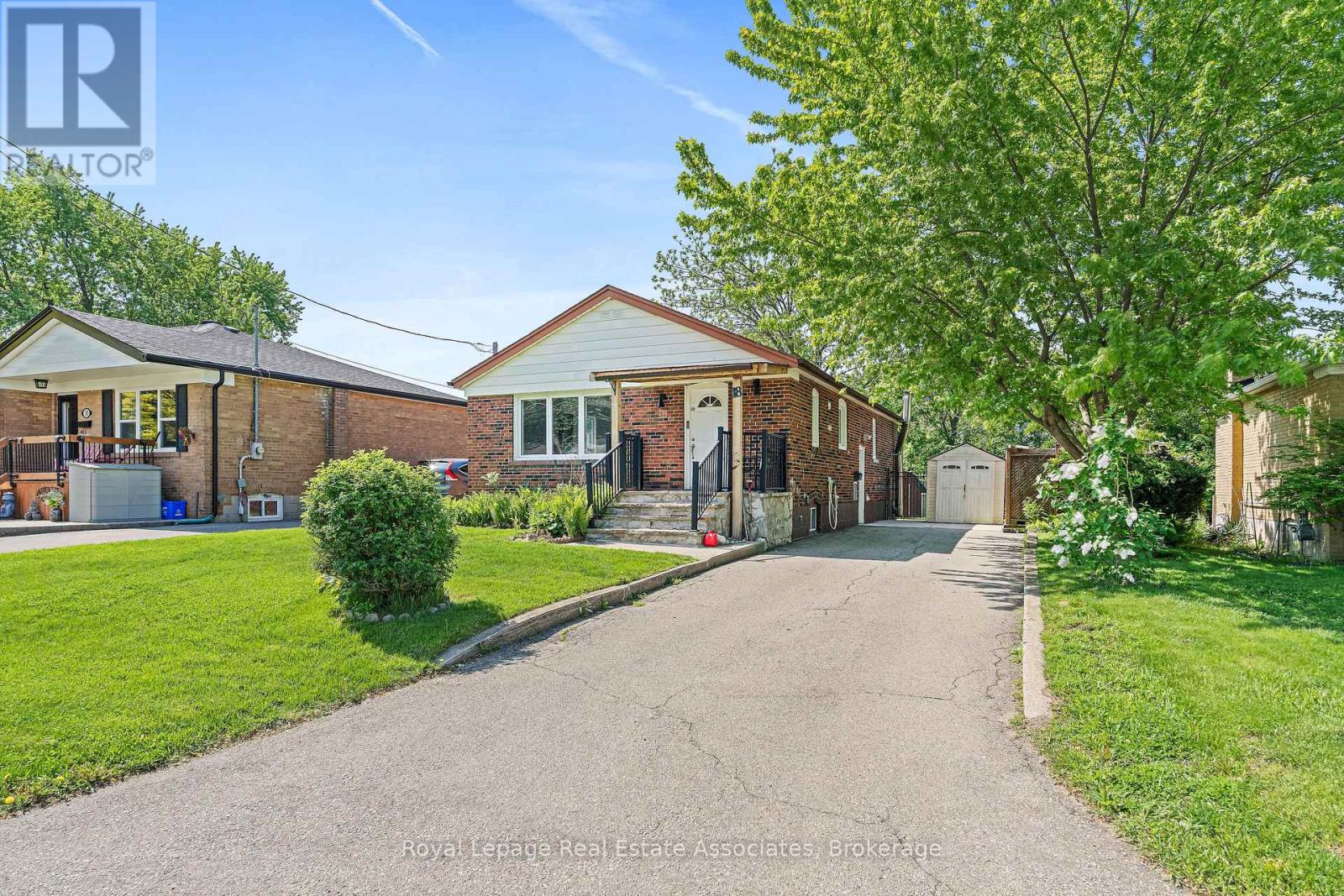 18 Shelley Street, Halton Hills (Georgetown), Ontario  L7G 3W9 - Photo 1 - W13418836