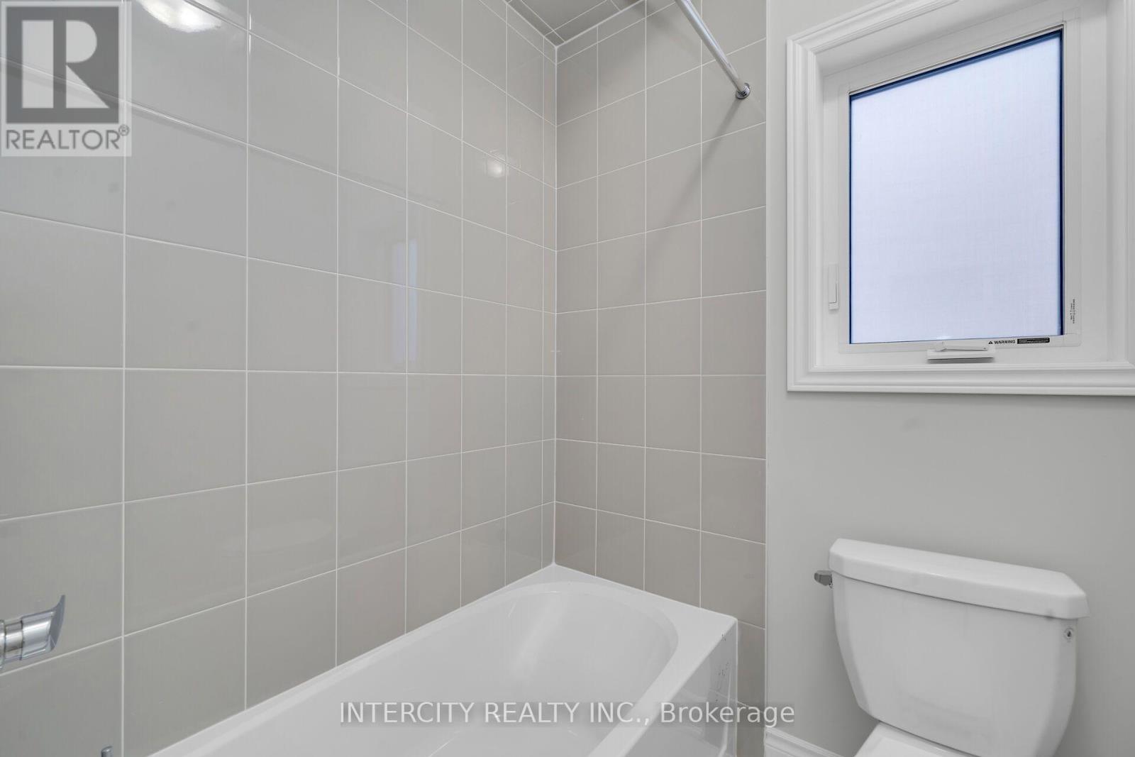 3 Ruby Lane, Halton Hills (Georgetown), Ontario  L7G 0H6 - Photo 16 - W13419300