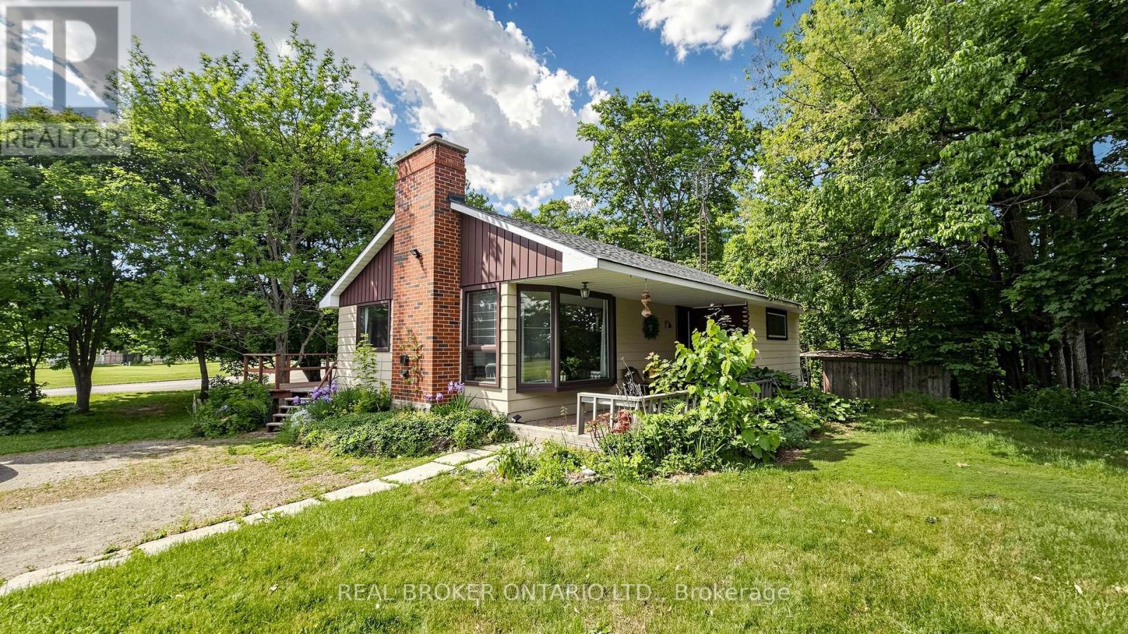 13958 Trafalgar Road, Halton Hills (Rural Halton Hills), Ontario  L7G 4S4 - Photo 1 - W13423028