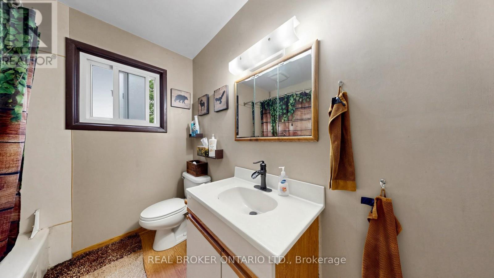 13958 Trafalgar Road, Halton Hills (Rural Halton Hills), Ontario  L7G 4S4 - Photo 15 - W13423028