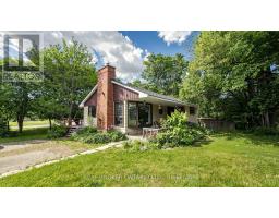 <div class="price">$639,900</div> 13958 Trafalgar Road, Halton Hills (Rural Halton Hills)<br><div style="margin-bottom:8px;"><small>RE/MAX Professionals Inc.</small></div><div class='bed_bath'>3 Bed | 1 Bath</div>