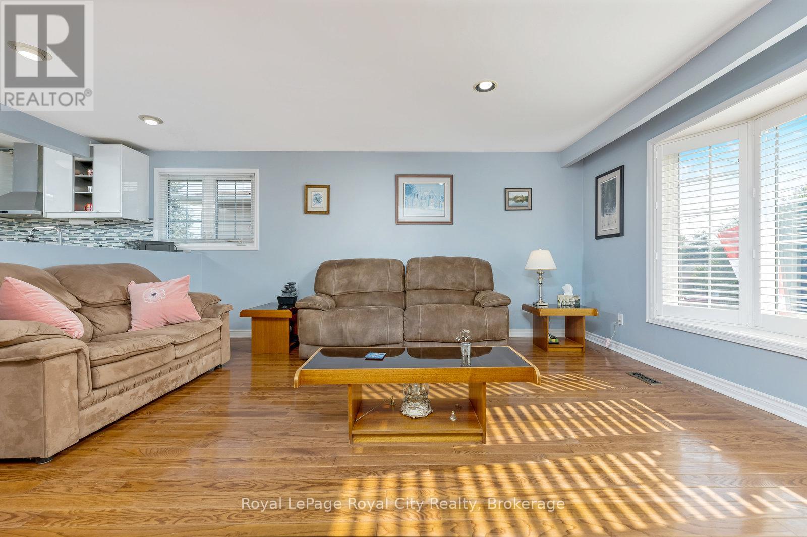 89 Joycelyn Crescent, Halton Hills (Georgetown), Ontario  L7G 2S6 - Photo 18 - W13424110
