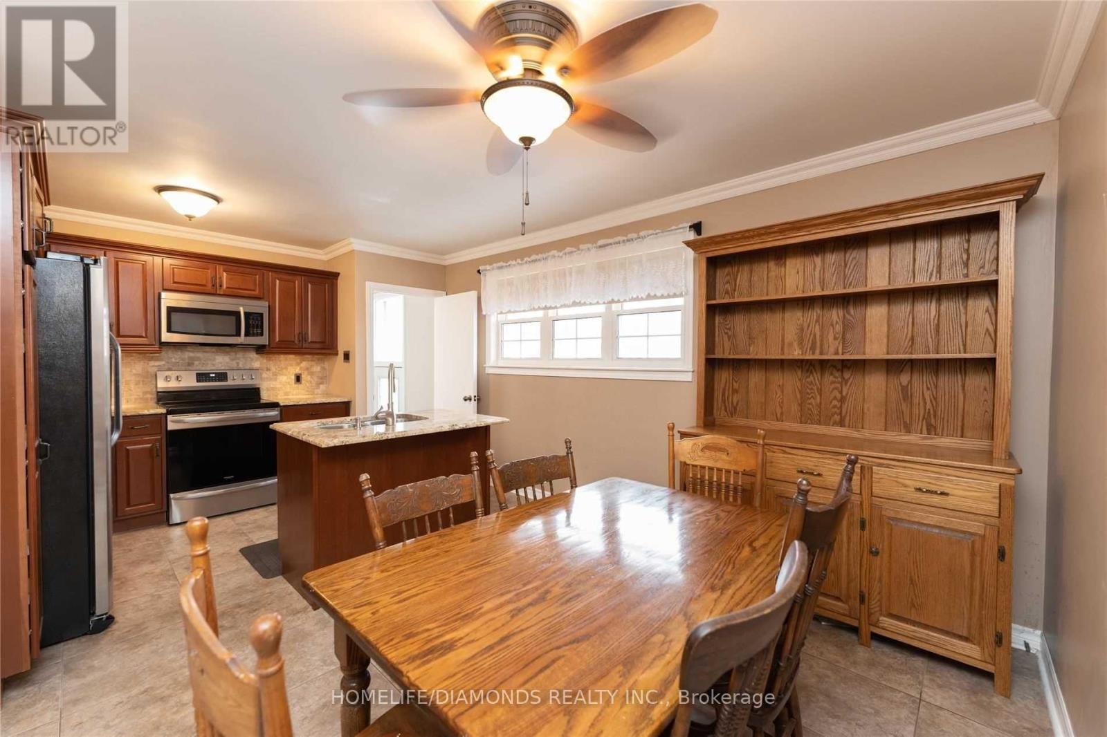Upper - 87 Raylawn Crescent, Halton Hills (Georgetown), Ontario  L7G 4M6 - Photo 8 - W13426686