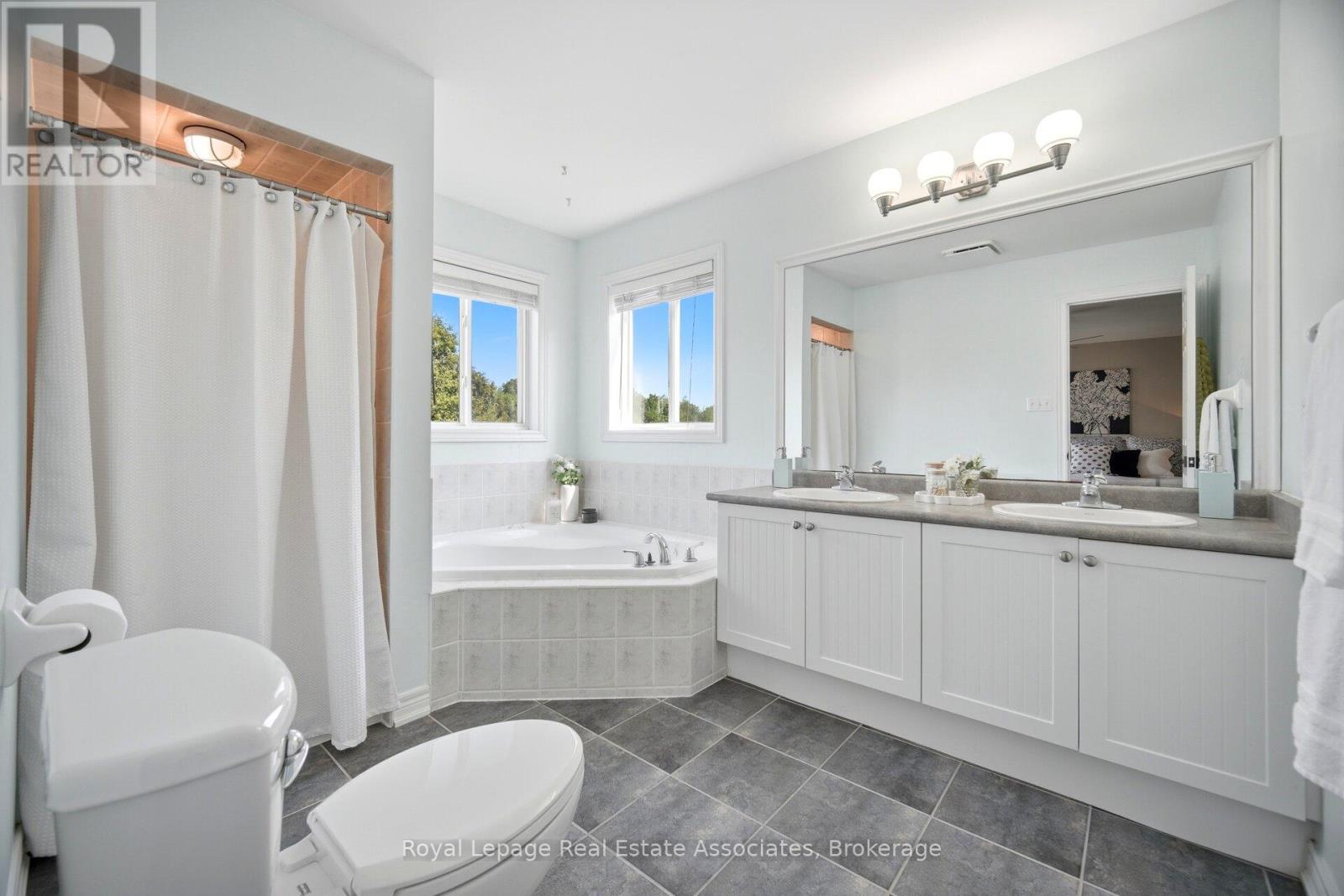 205 Acton Boulevard, Halton Hills (Ac Acton), Ontario  L7J 2Y4 - Photo 22 - W13430742