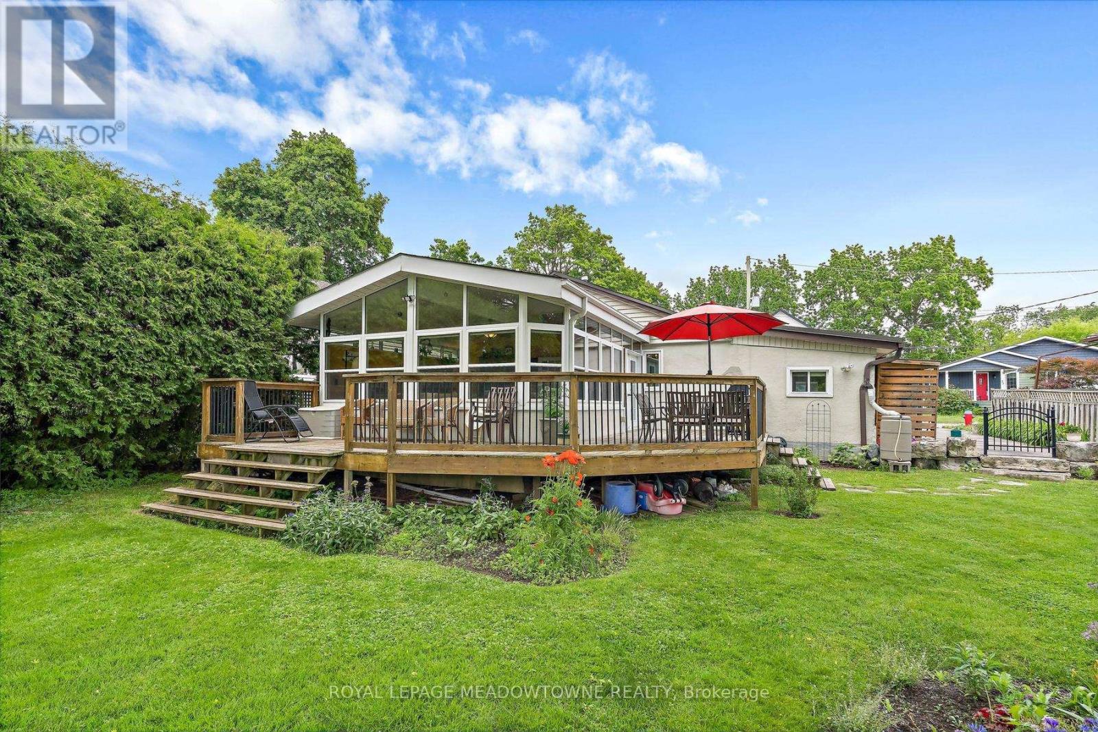 30 Victoria Street, Halton Hills (Georgetown), Ontario  L7G 3N6 - Photo 33 - W13431008