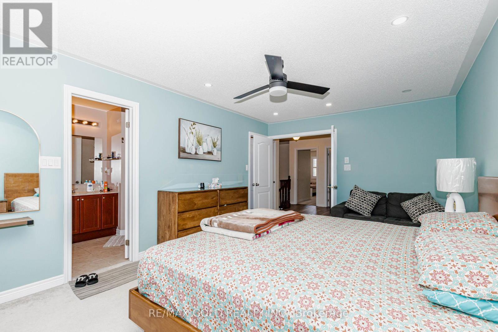 65 Niagara Trail, Halton Hills (Georgetown), Ontario  L7G 0A7 - Photo 10 - W13432736