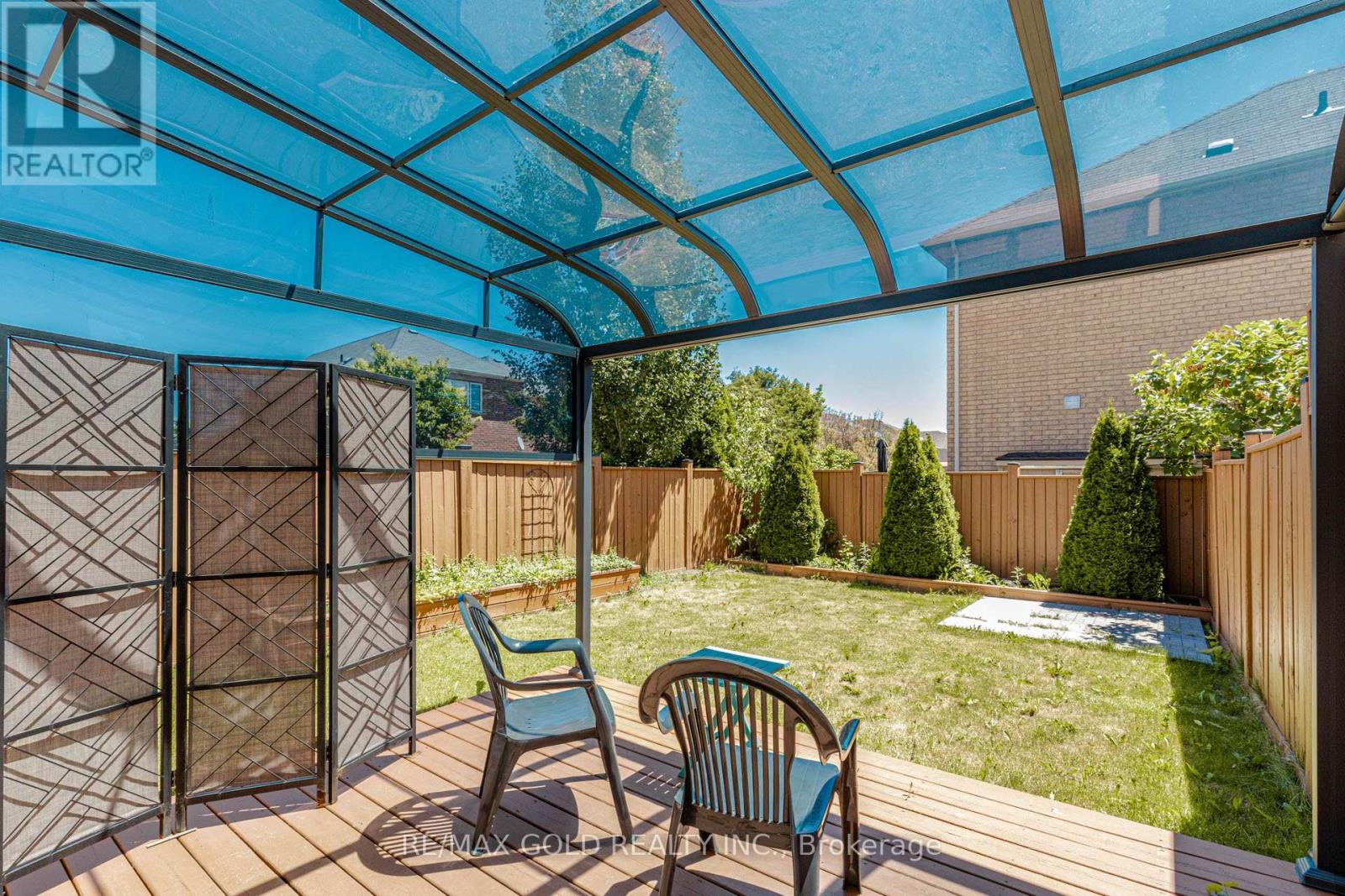 65 Niagara Trail, Halton Hills (Georgetown), Ontario  L7G 0A7 - Photo 2 - W13432736