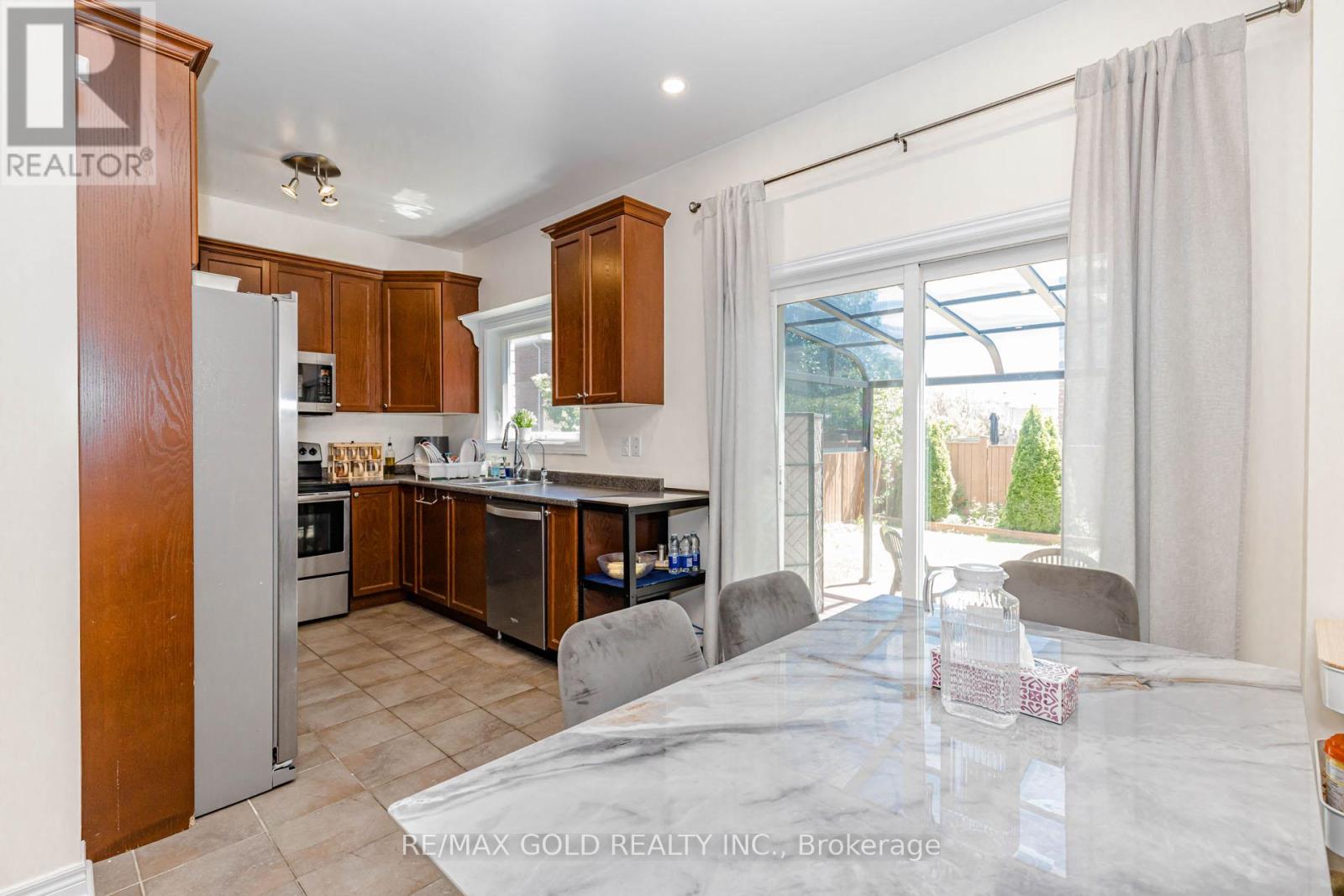 65 Niagara Trail, Halton Hills (Georgetown), Ontario  L7G 0A7 - Photo 43 - W13432736
