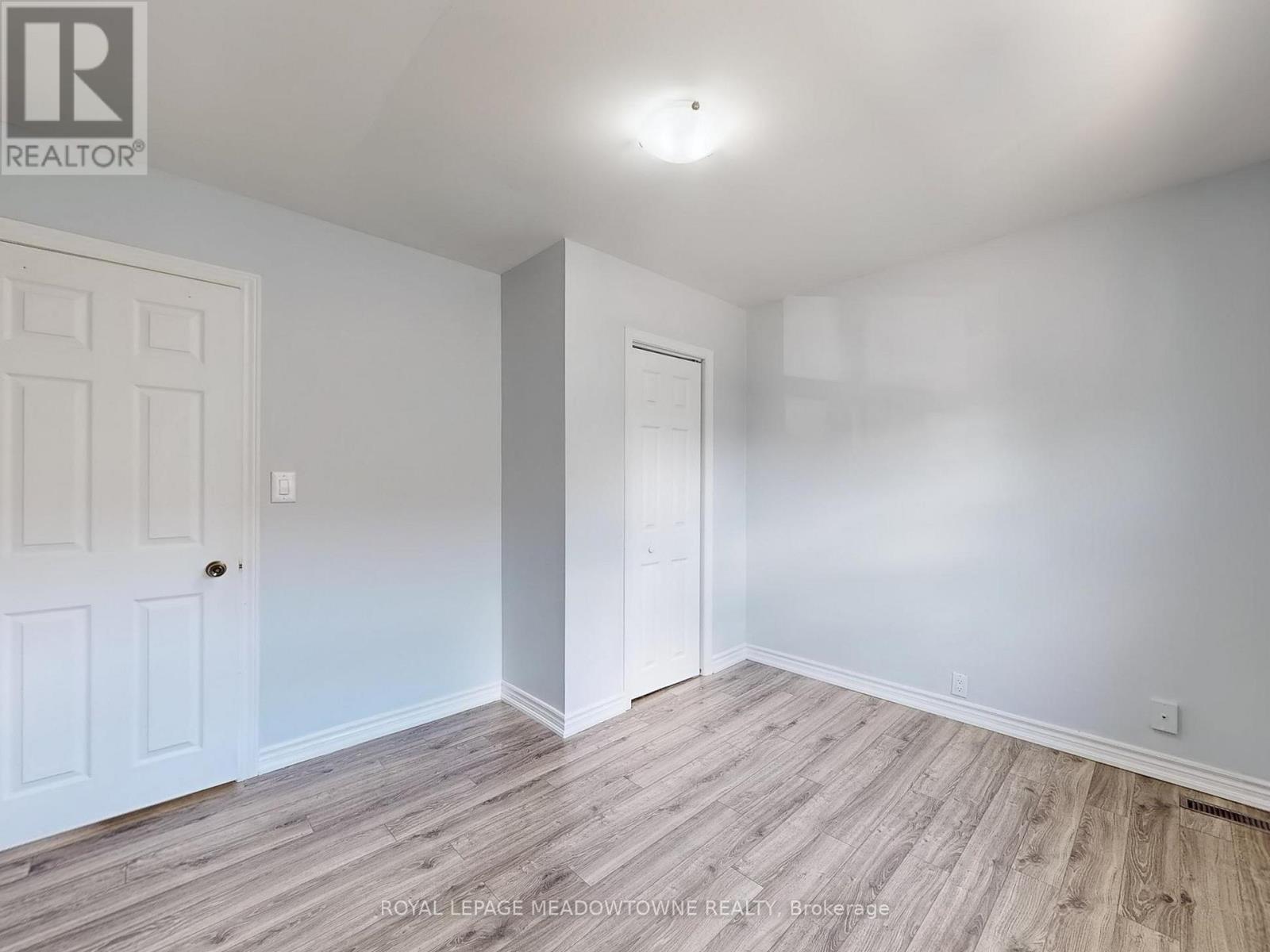 1 - 12 Wesleyan Street, Halton Hills (Georgetown), Ontario  L7G 2E1 - Photo 14 - W13434988