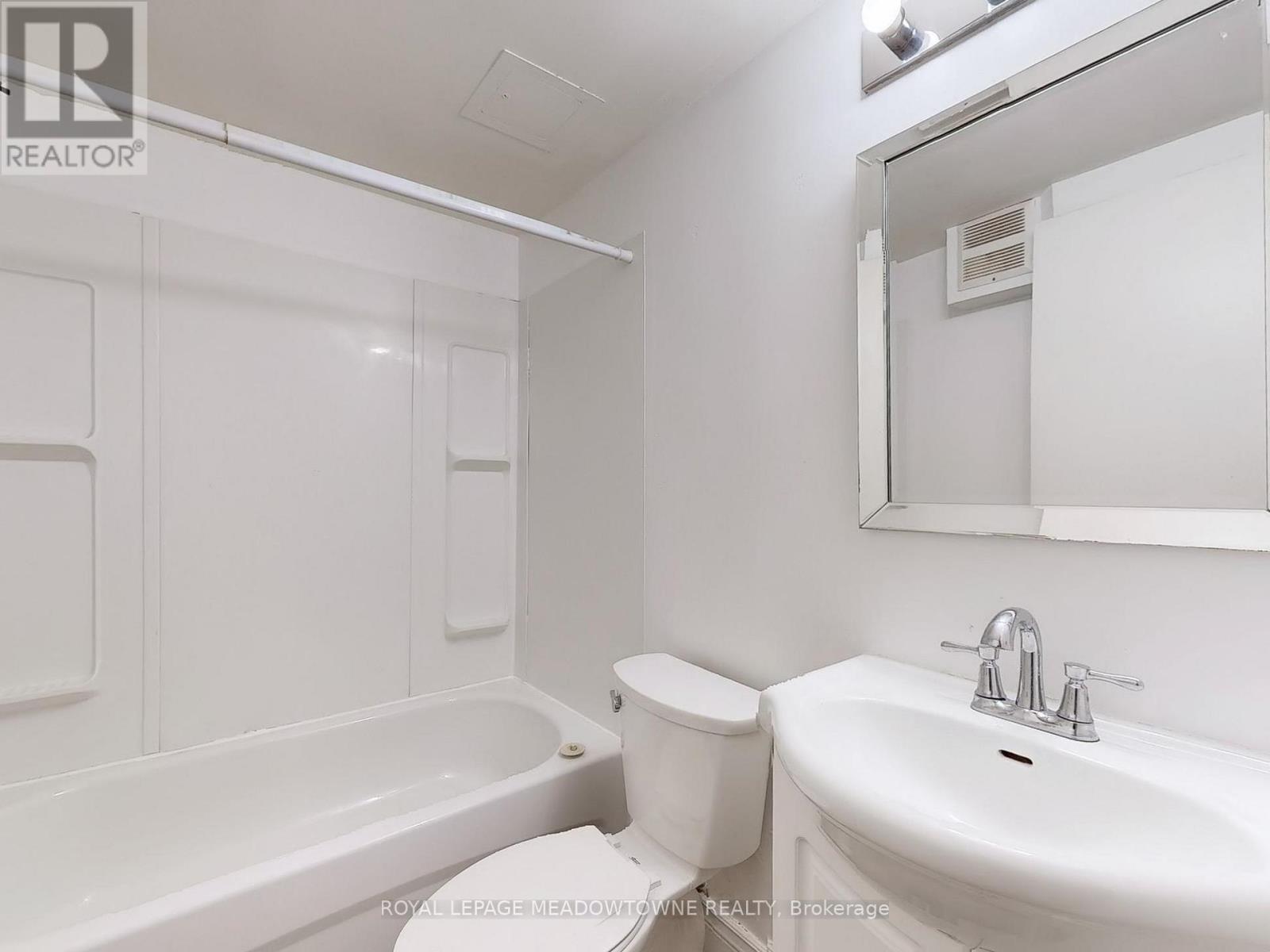 6 - 12 Wesleyan Street, Halton Hills (Georgetown), Ontario  L7G 2E1 - Photo 10 - W13435014