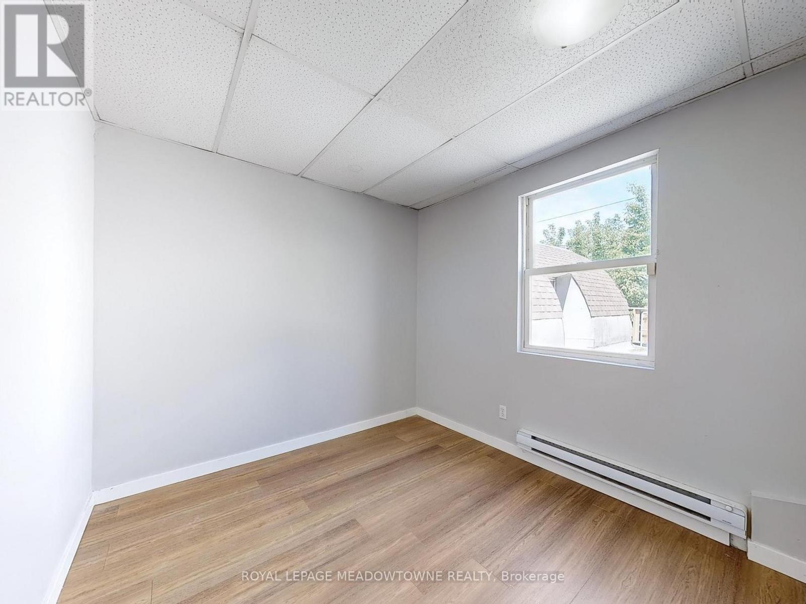6 - 12 Wesleyan Street, Halton Hills (Georgetown), Ontario  L7G 2E1 - Photo 16 - W13435014