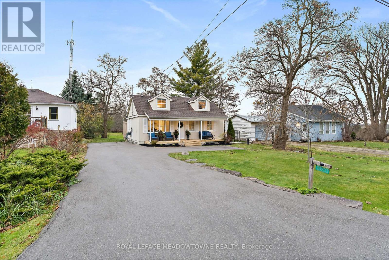 13233 22 Side Road, Halton Hills (Rural Halton Hills), Ontario  L7G 4S4 - Photo 2 - W13436688