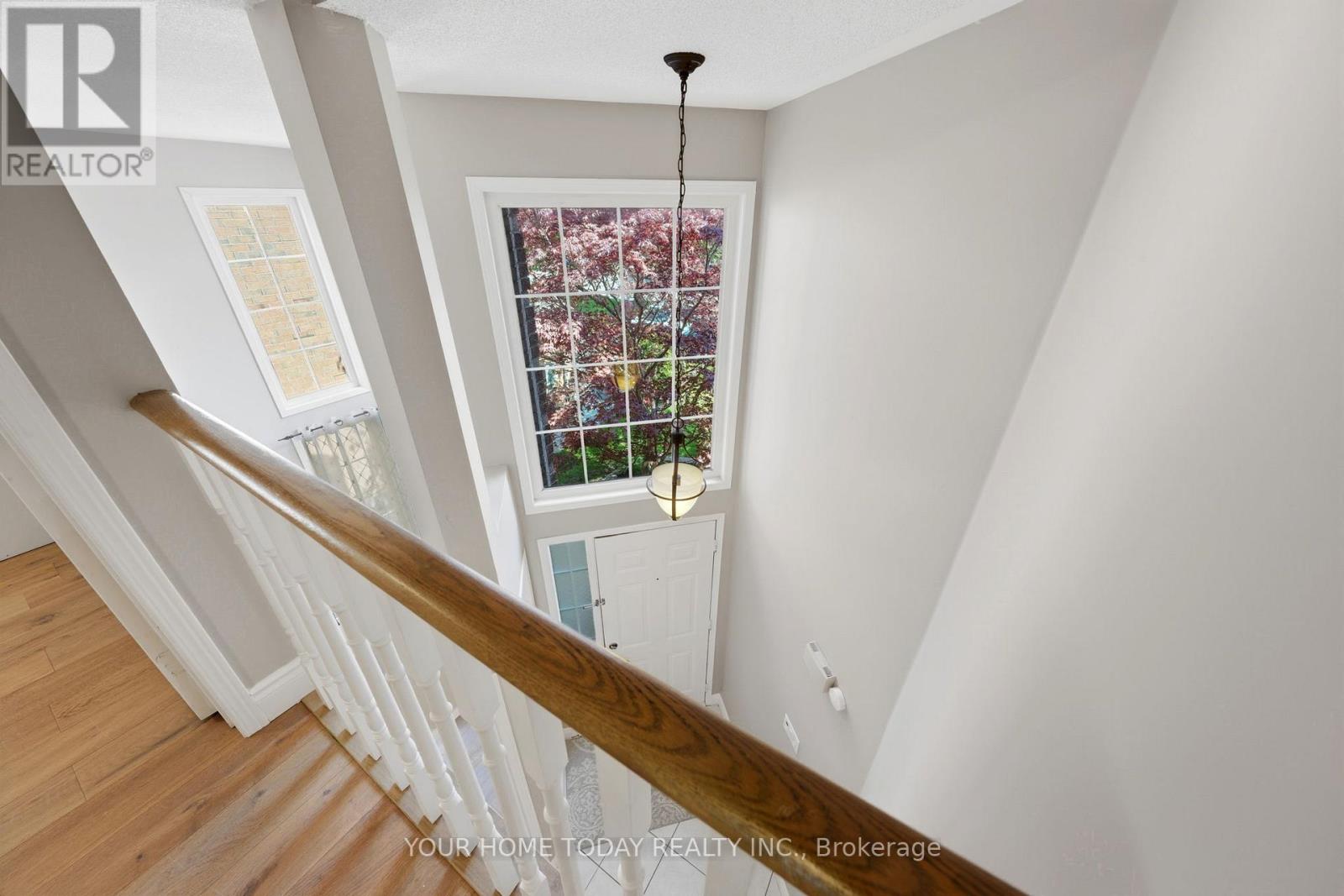5 Curry Crescent, Halton Hills (Georgetown), Ontario  L7G 5L4 - Photo 18 - W13437266